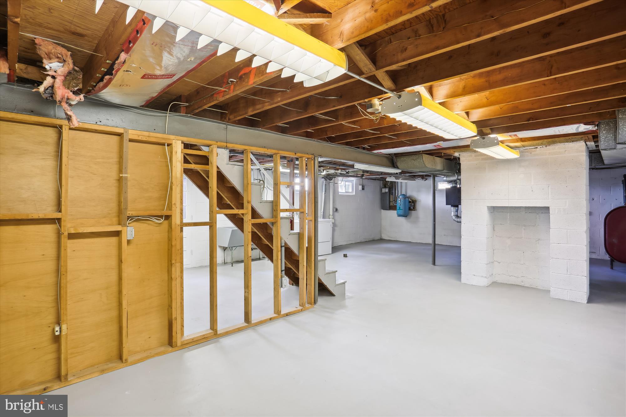 CLARKSBURG OUTSIDE - Residential