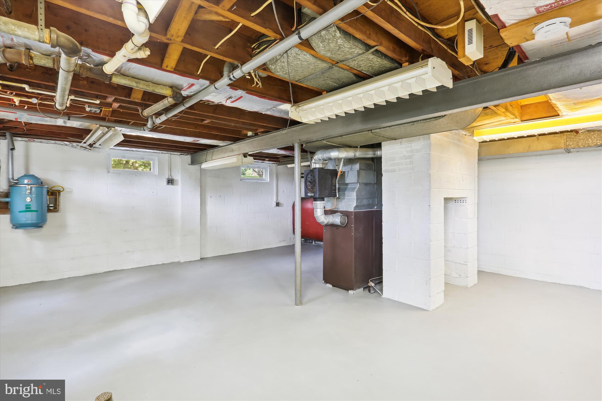 CLARKSBURG OUTSIDE - Residential