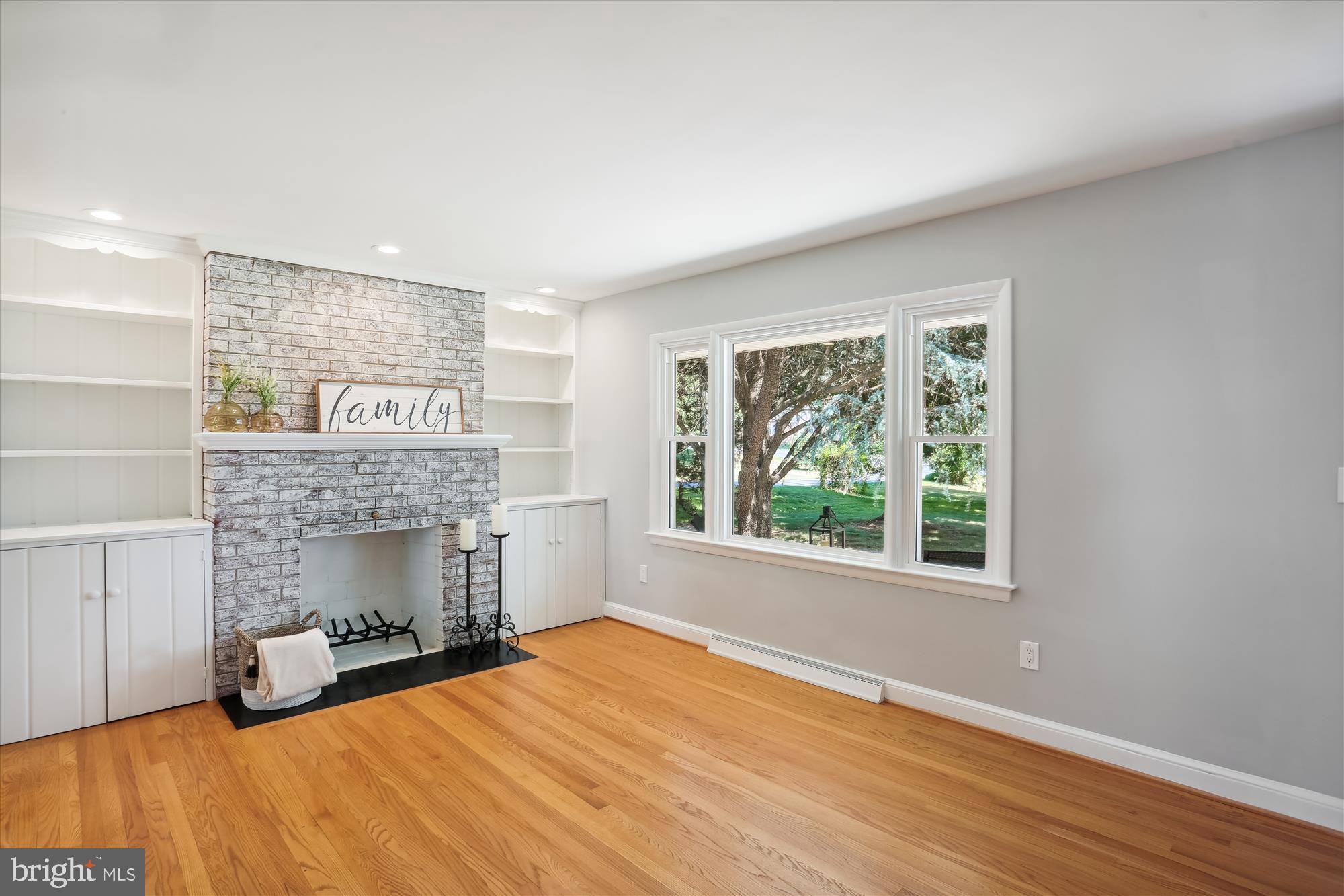 CLARKSBURG OUTSIDE - Residential