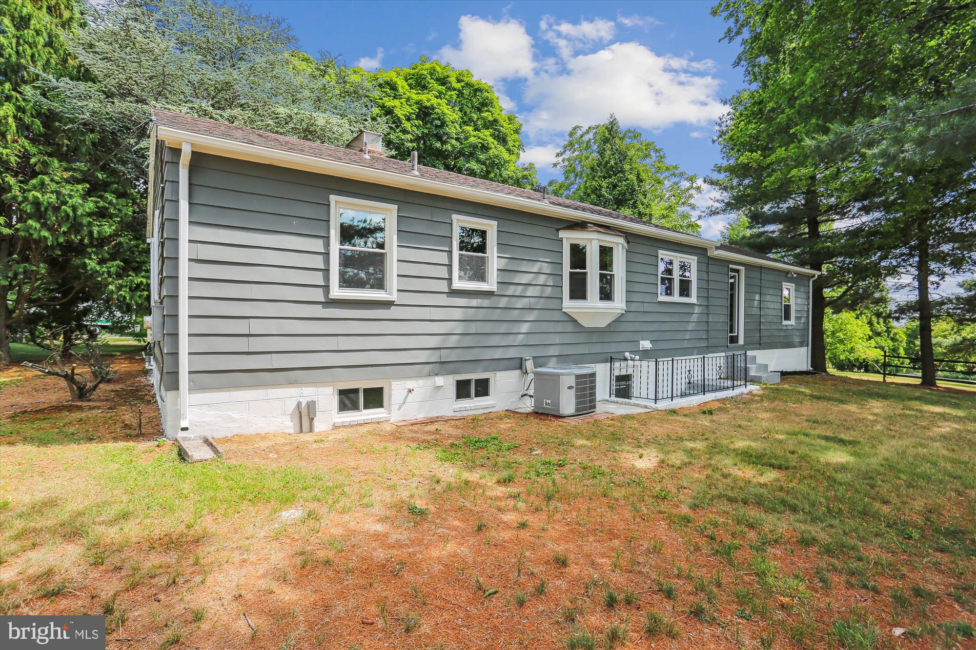 CLARKSBURG OUTSIDE - Residential