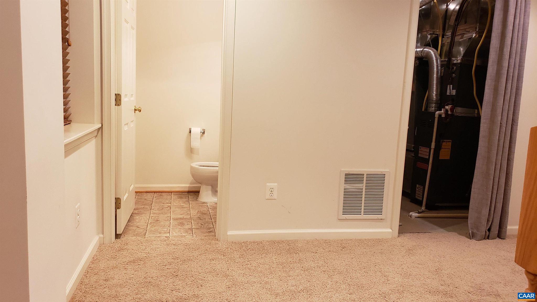 ABINGTON PLACE - Residential Lease