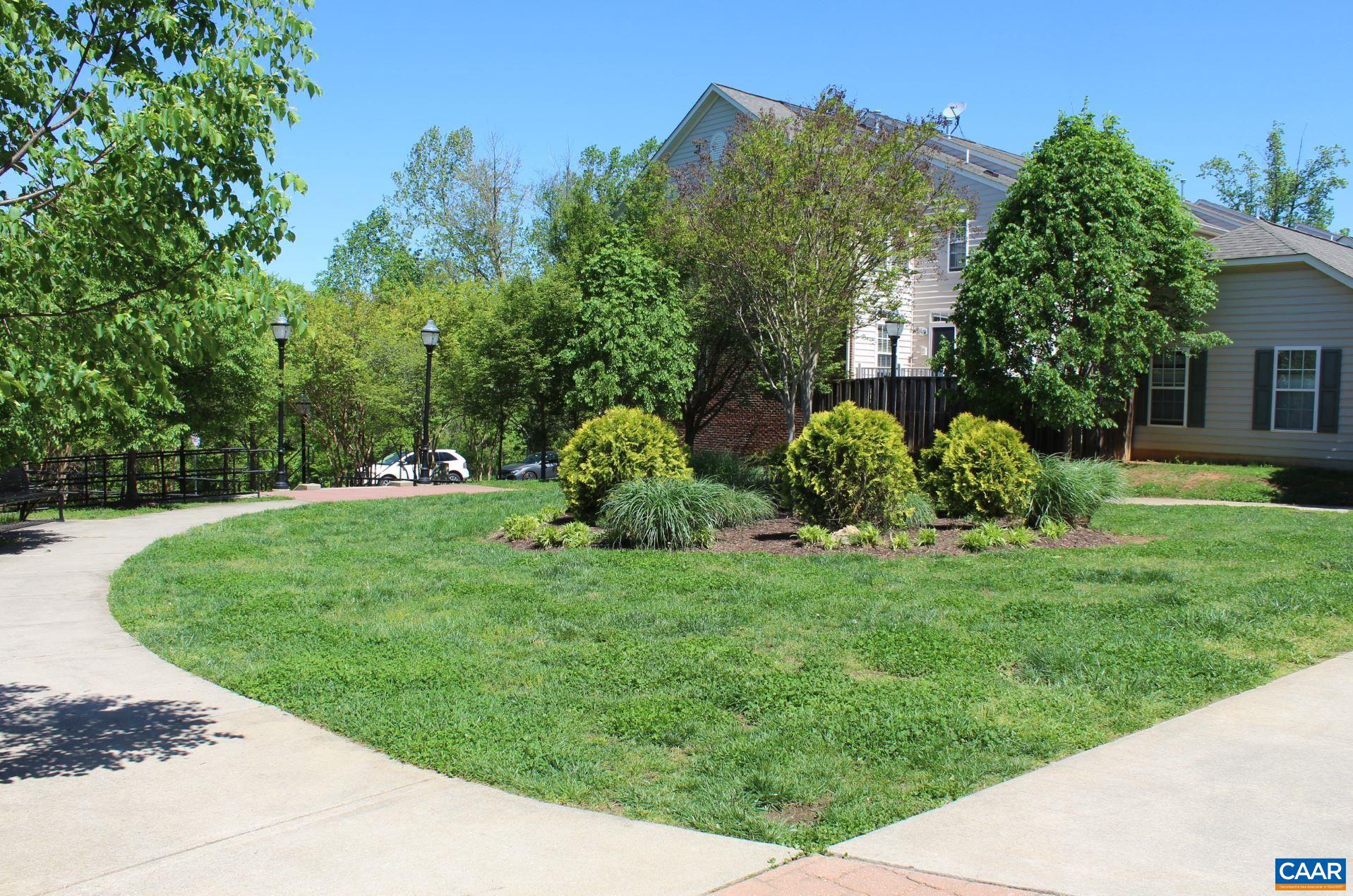 ABINGTON PLACE - Residential Lease