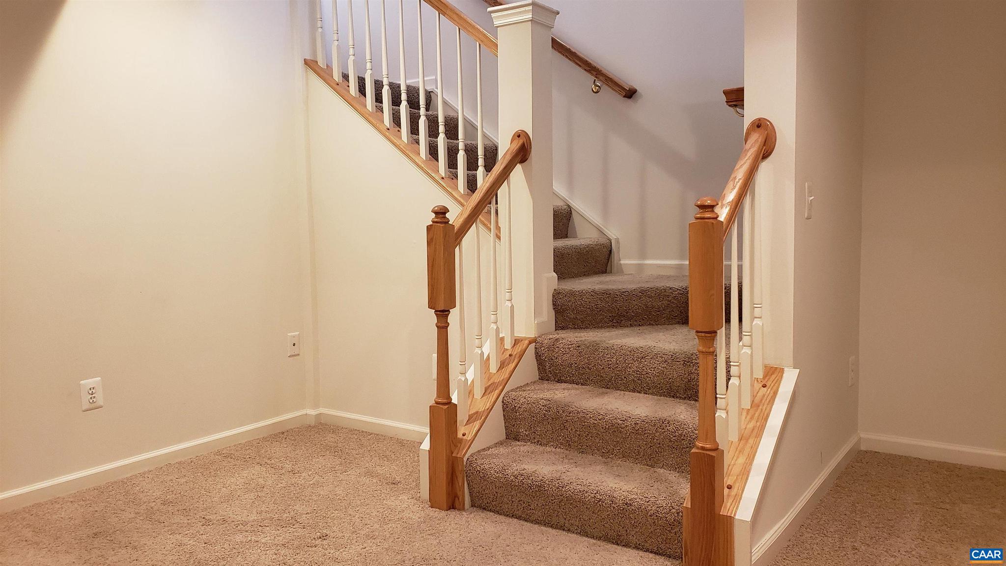 ABINGTON PLACE - Residential Lease