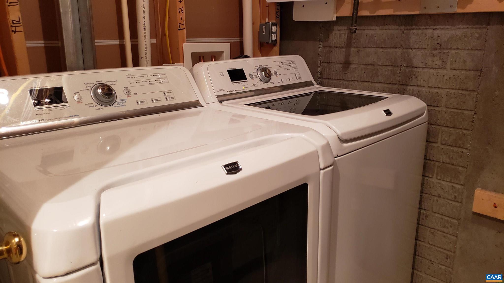 ABINGTON PLACE - Residential Lease