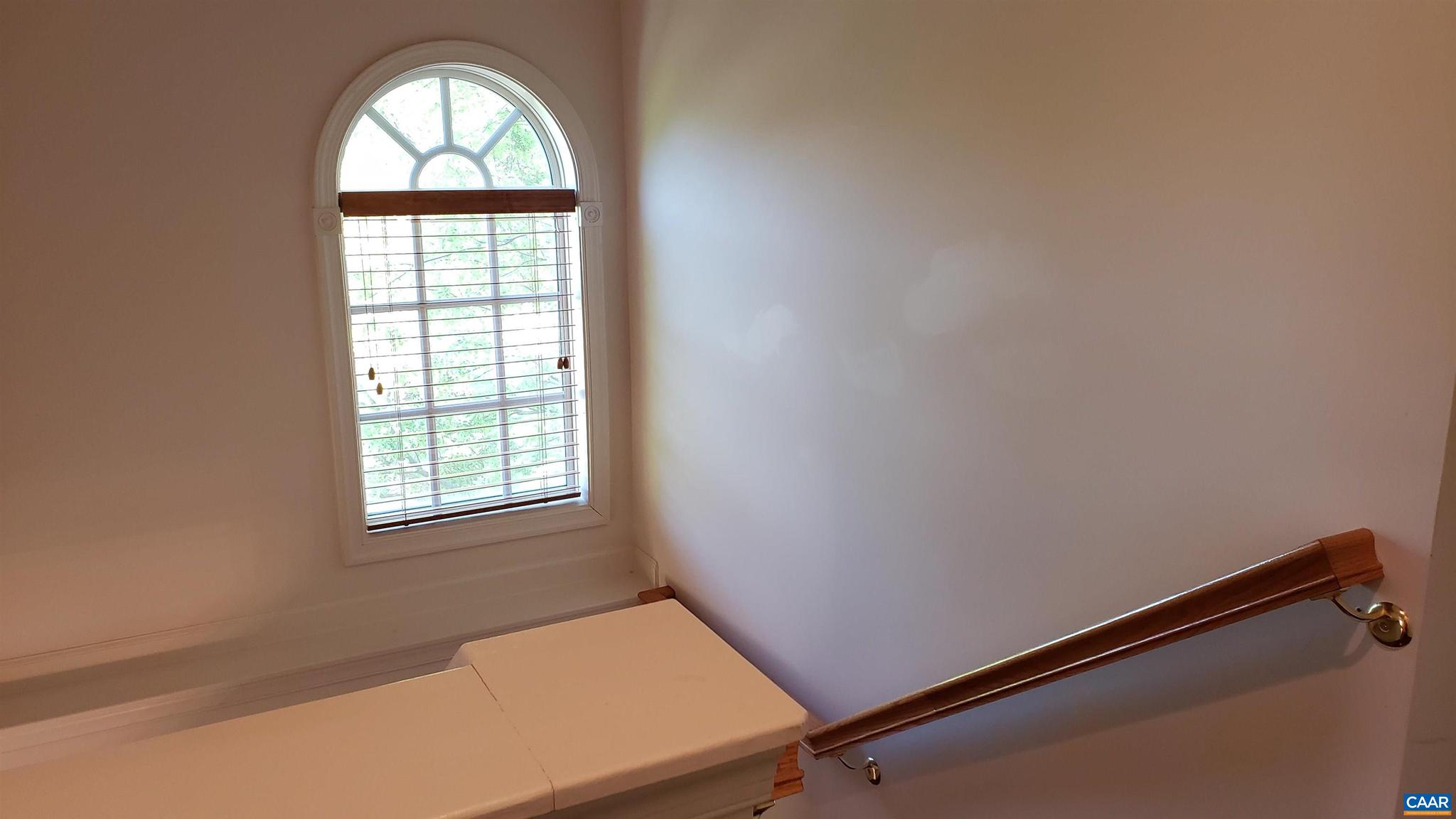 ABINGTON PLACE - Residential Lease