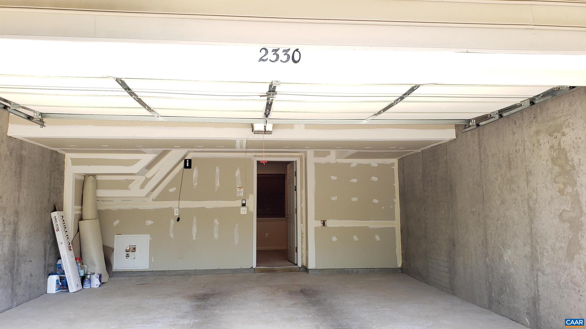 ABINGTON PLACE - Residential Lease