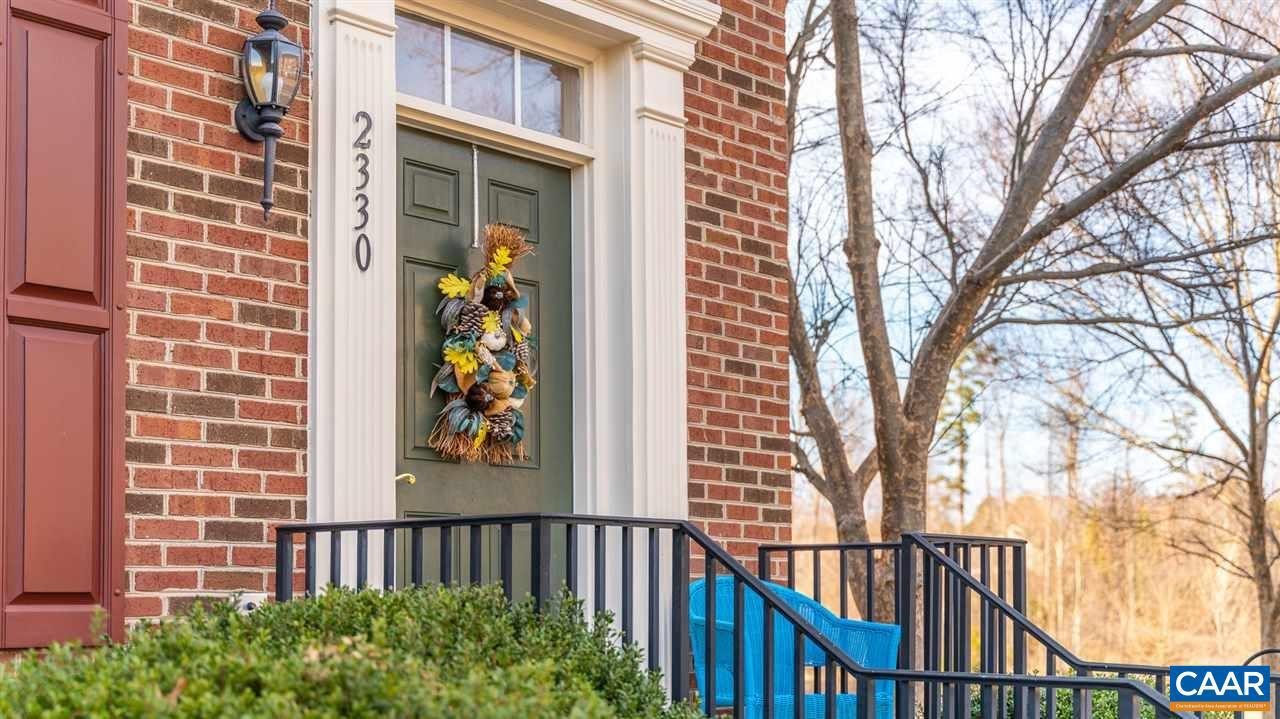 ABINGTON PLACE - Residential Lease