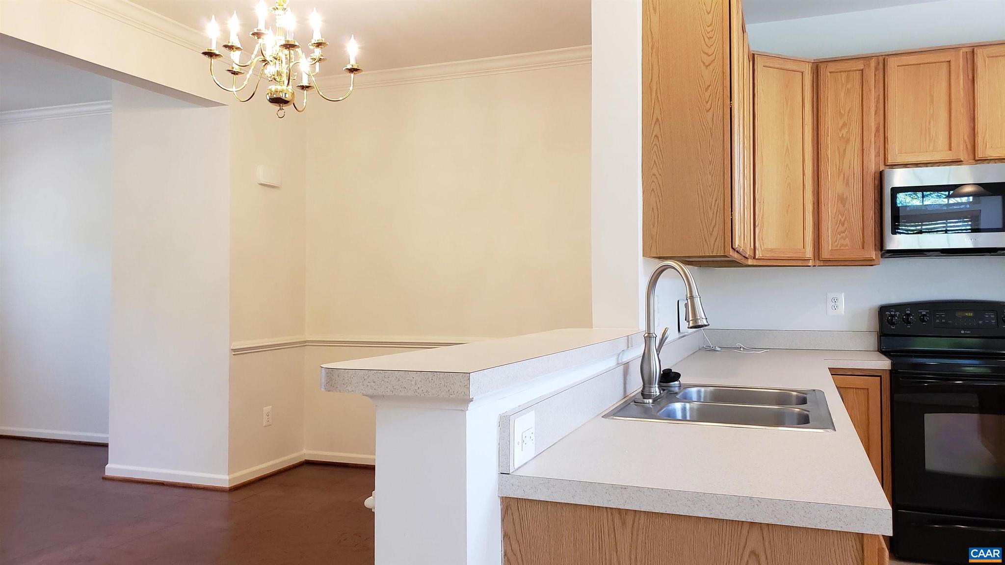 ABINGTON PLACE - Residential Lease