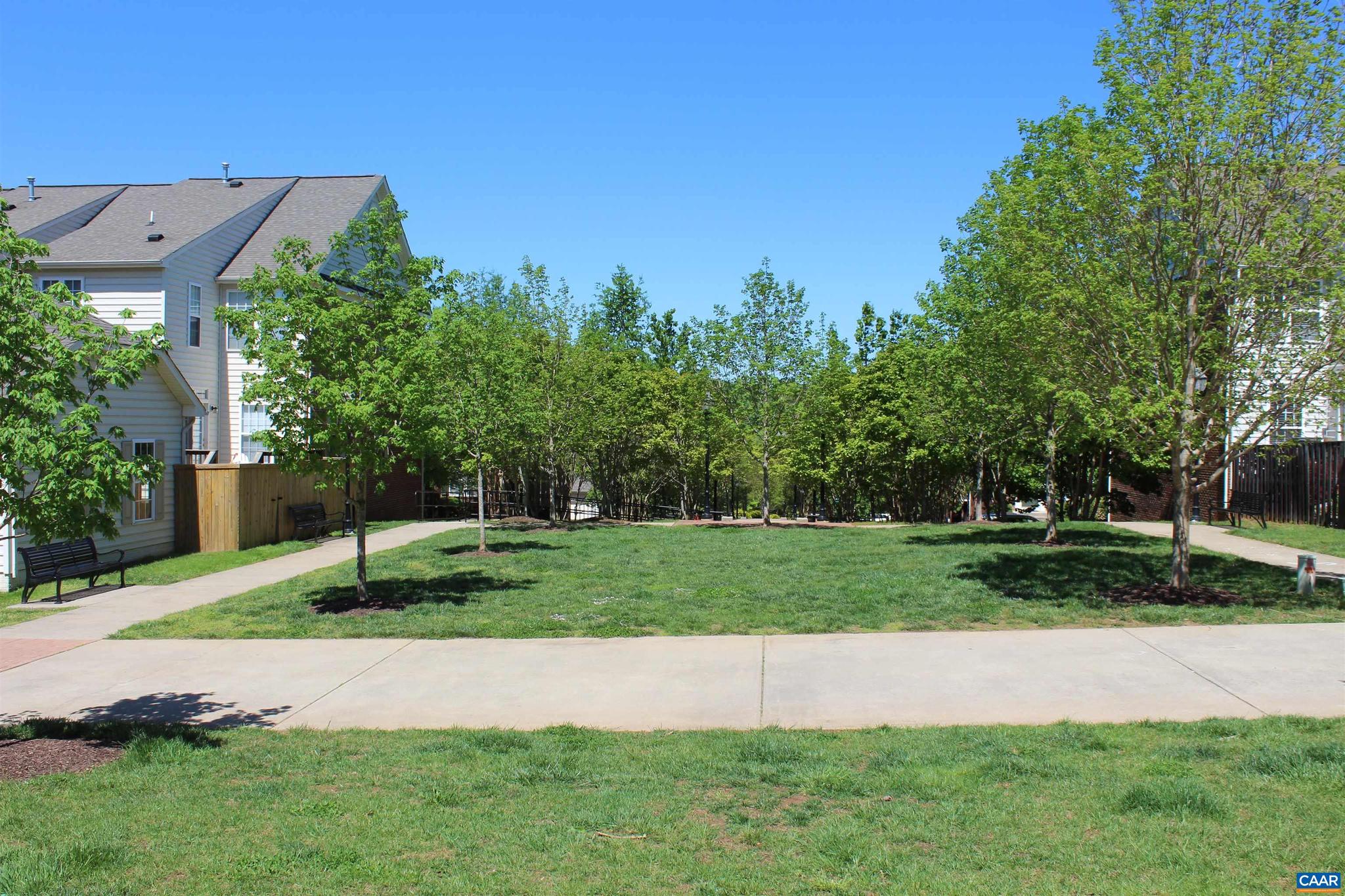 ABINGTON PLACE - Residential Lease