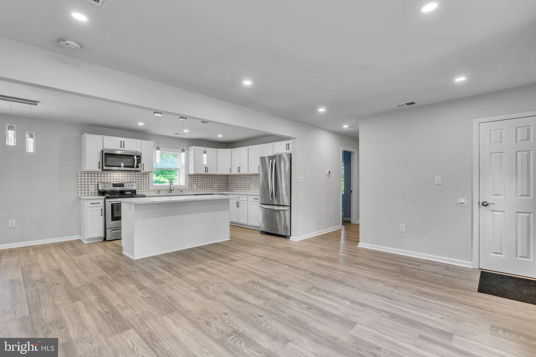 2625 HAMILTON ROAD A