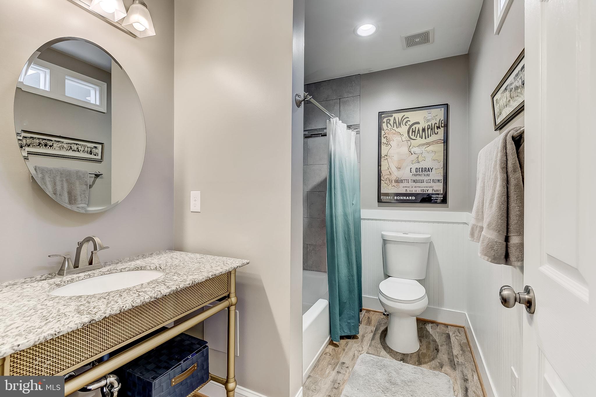 HAMPDEN HISTORIC DISTRICT - Residential