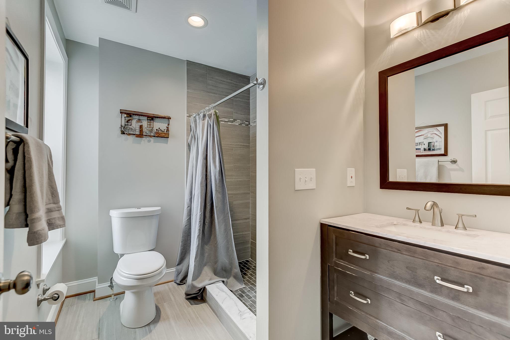 HAMPDEN HISTORIC DISTRICT - Residential