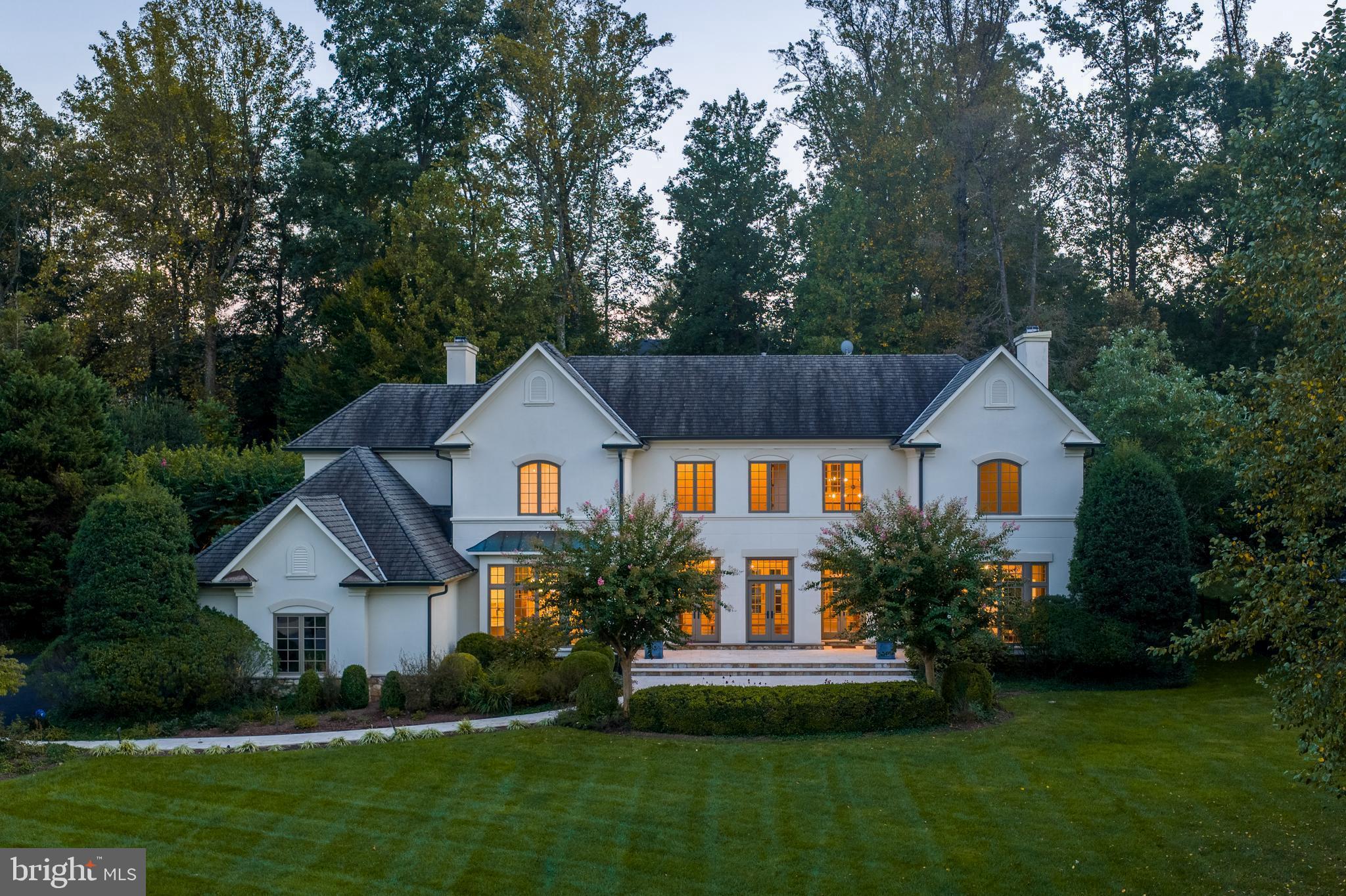 7795 GLENHAVEN COURT