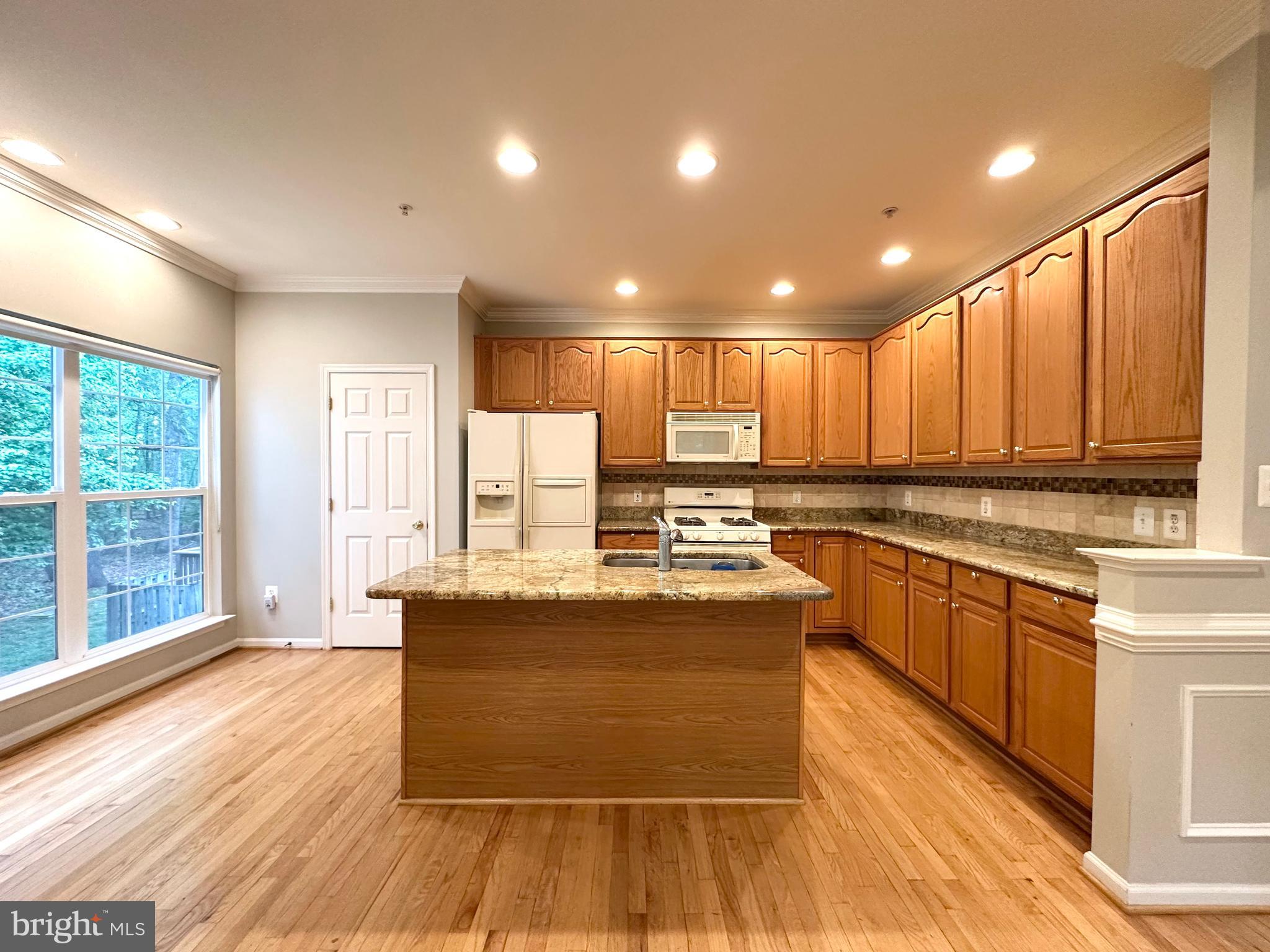 HOYLES MILL VILLAGE - Residential Lease