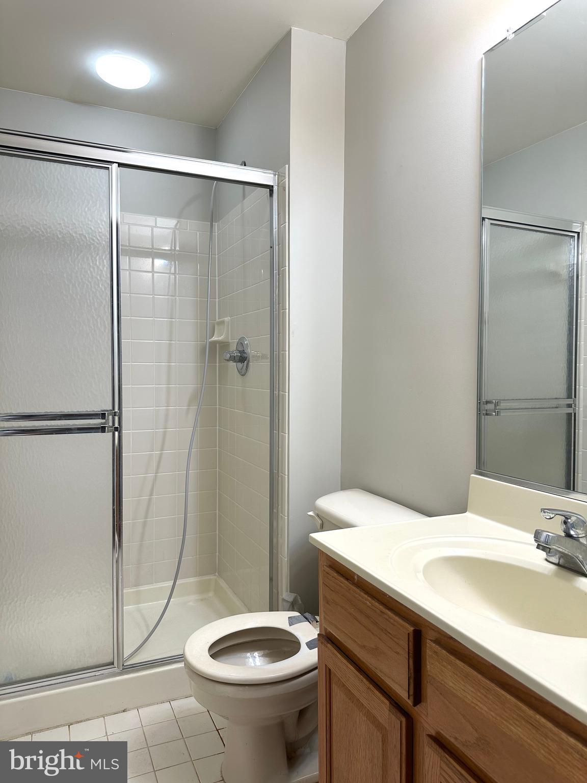 HOYLES MILL VILLAGE - Residential Lease