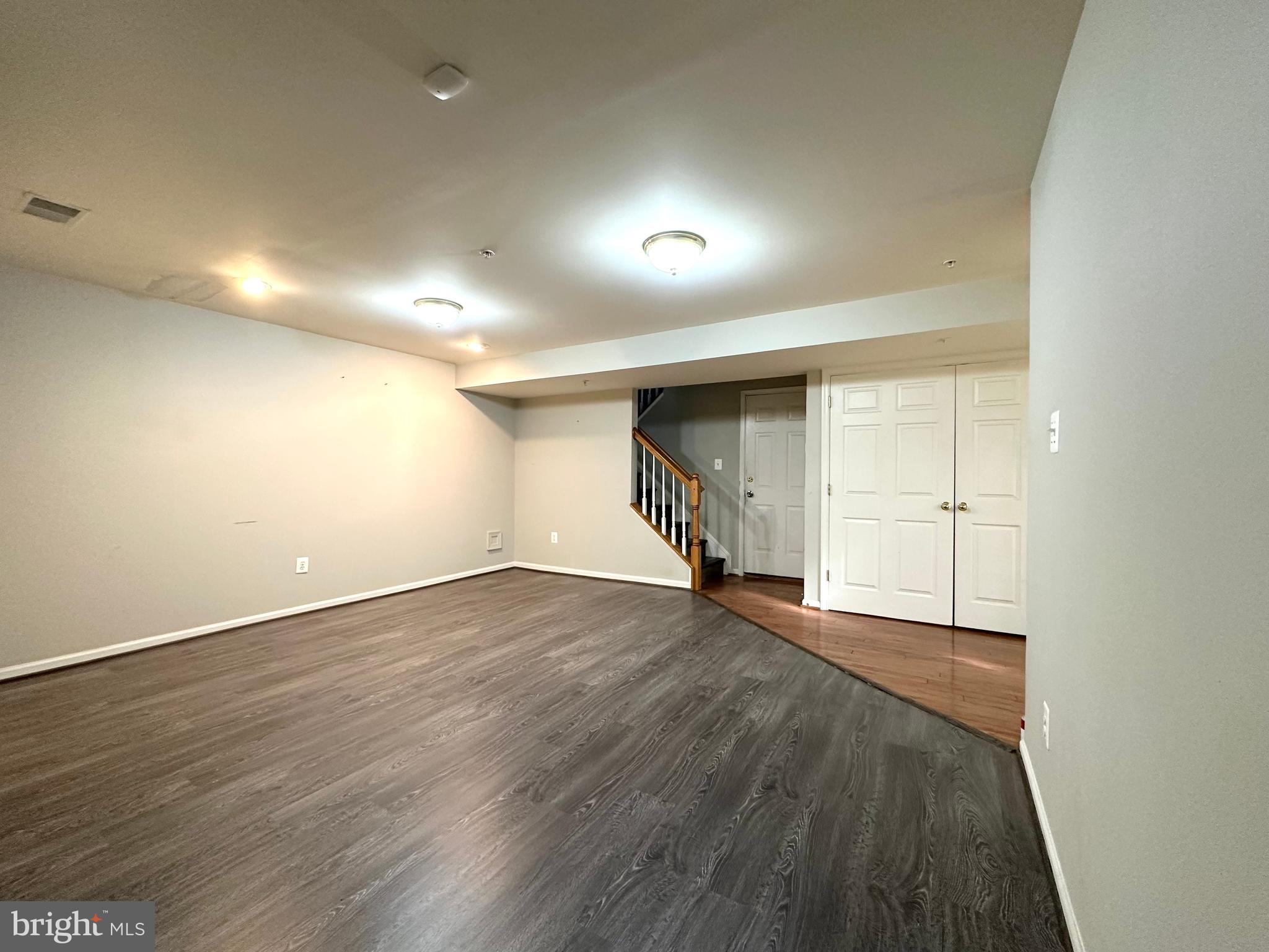 HOYLES MILL VILLAGE - Residential Lease