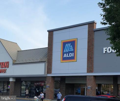 GLENN ESTATES - Residential