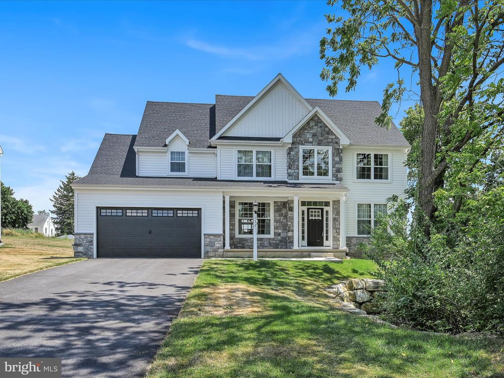 Photo of 520 Spring Hollow Drive #6, New Holland, PA 17557 (MLS # PALA2053668)