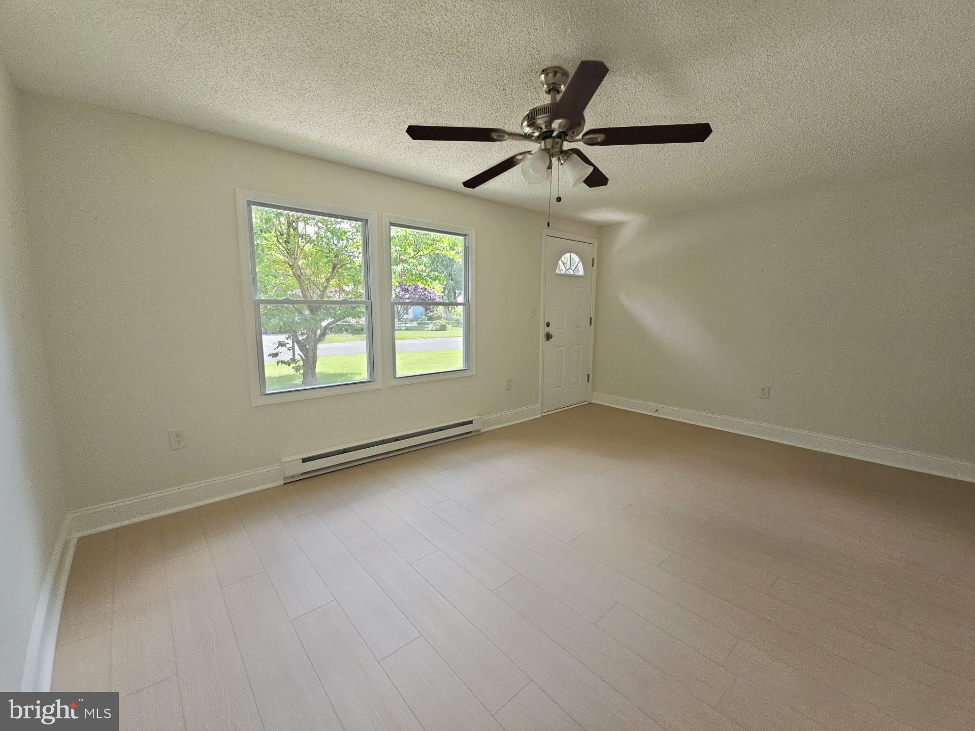 5906 VINE DRIVE