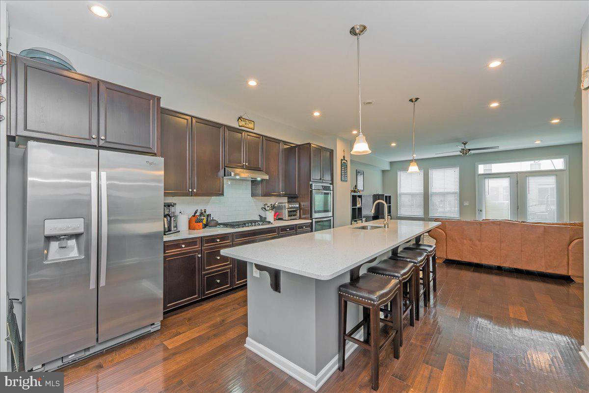 LOUDOUN PLACE - Residential