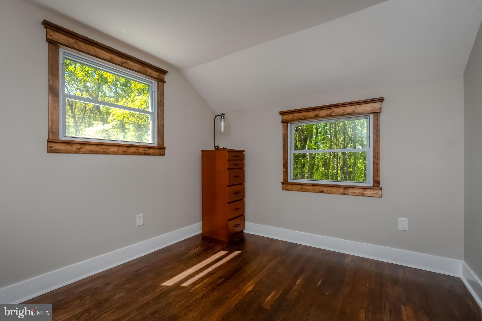 PERRY HALL MANOR - Residential