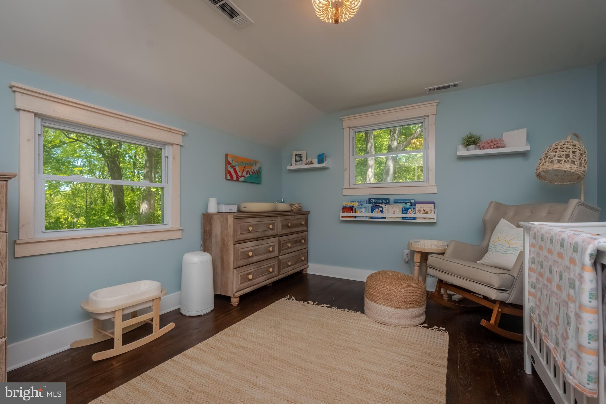 PERRY HALL MANOR - Residential