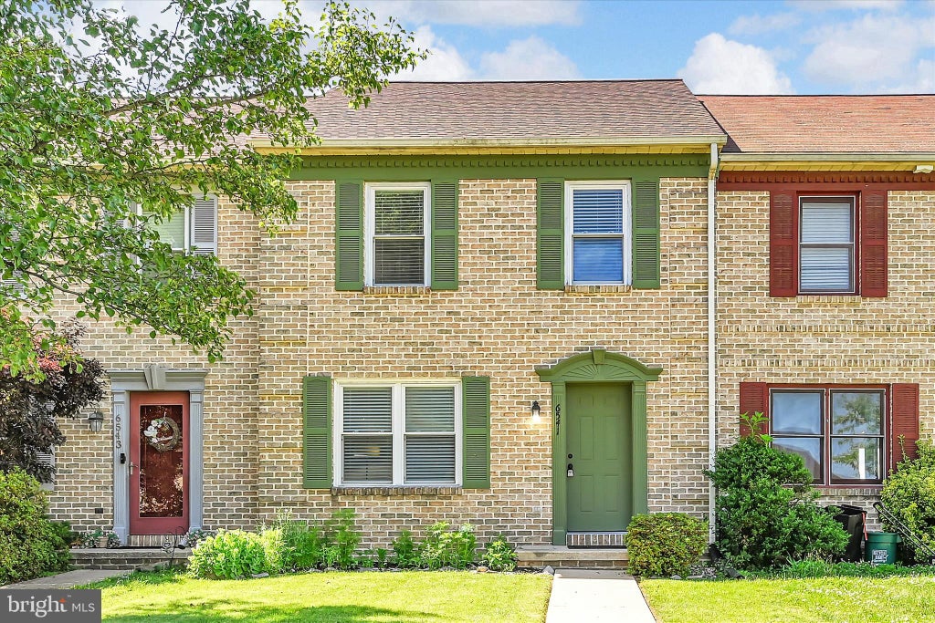 Photo of 6541 Hollow Drive, EAST PETERSBURG, PA 17520 (MLS # PALA2090286)