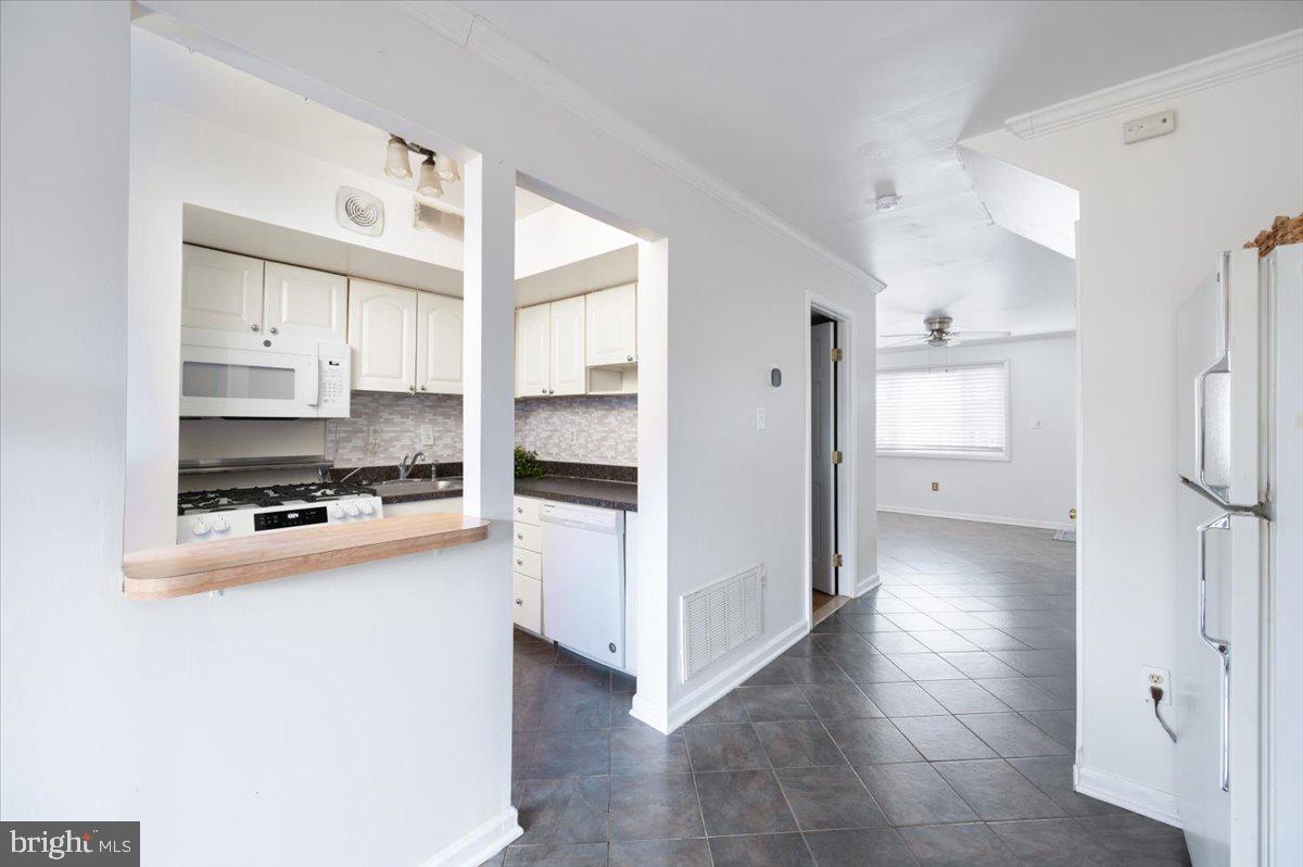 WESTVIEW TERRACE - Residential