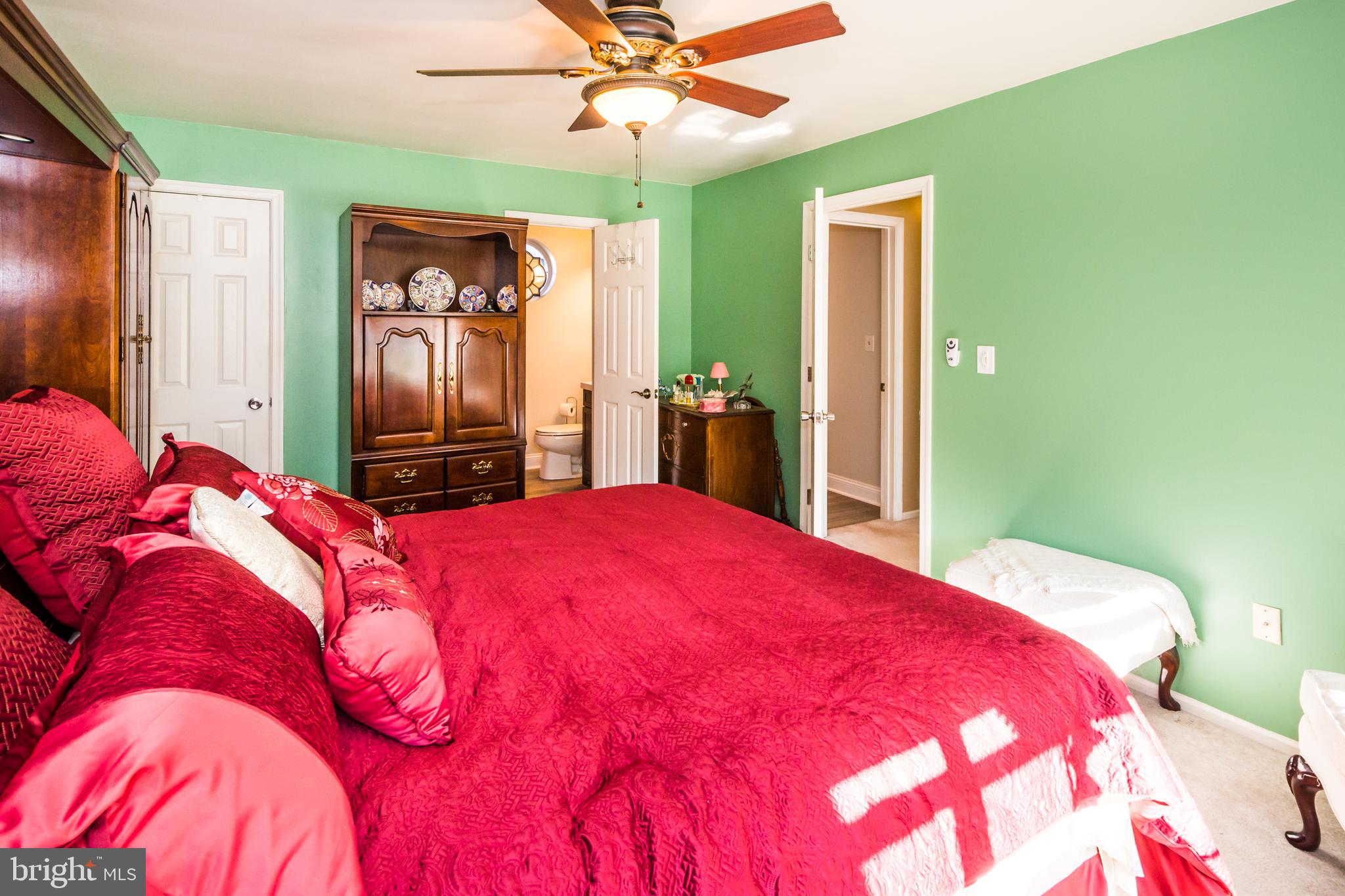 ENGLISH COUNTRY MANOR - Residential