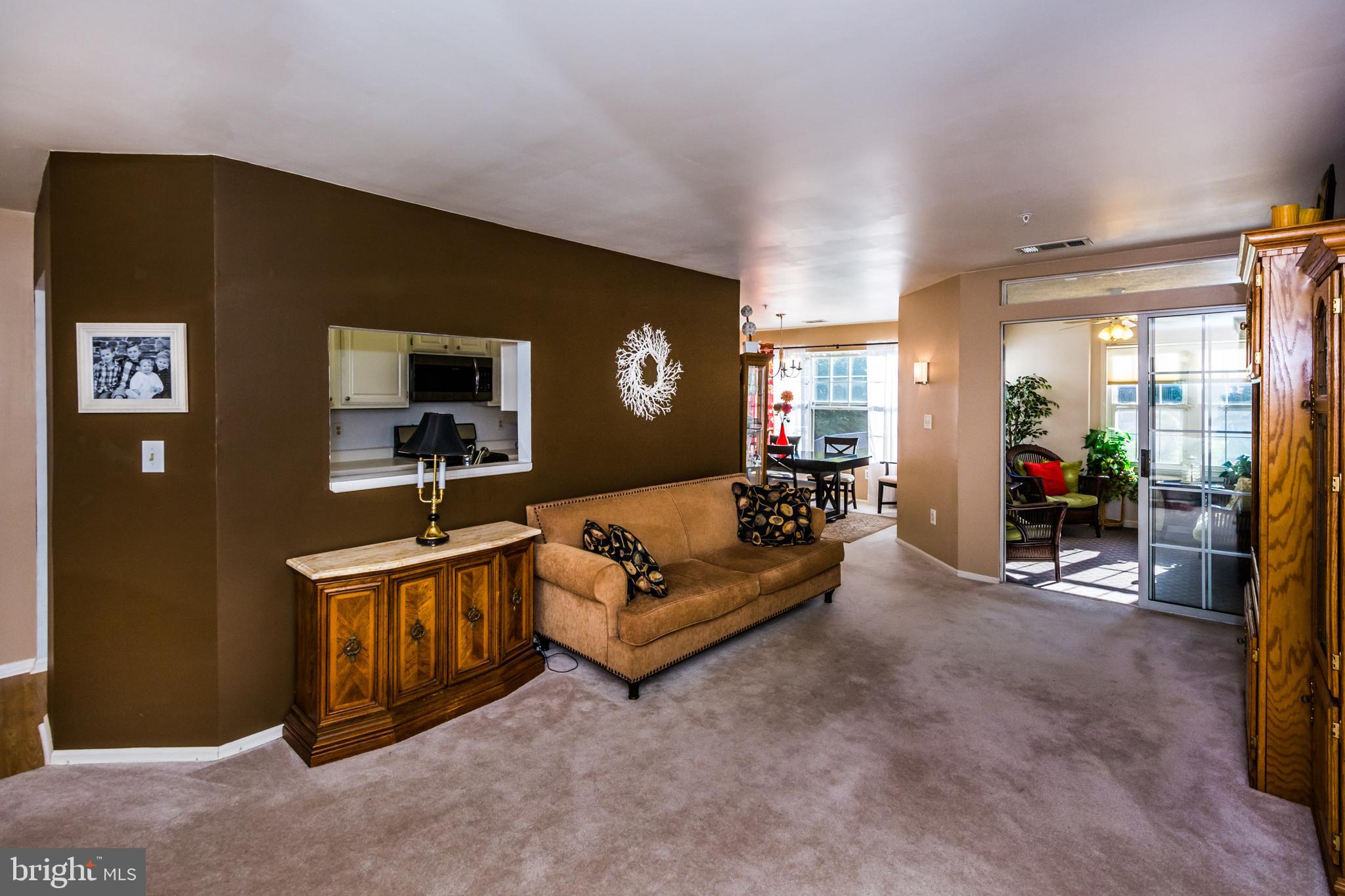 ENGLISH COUNTRY MANOR - Residential