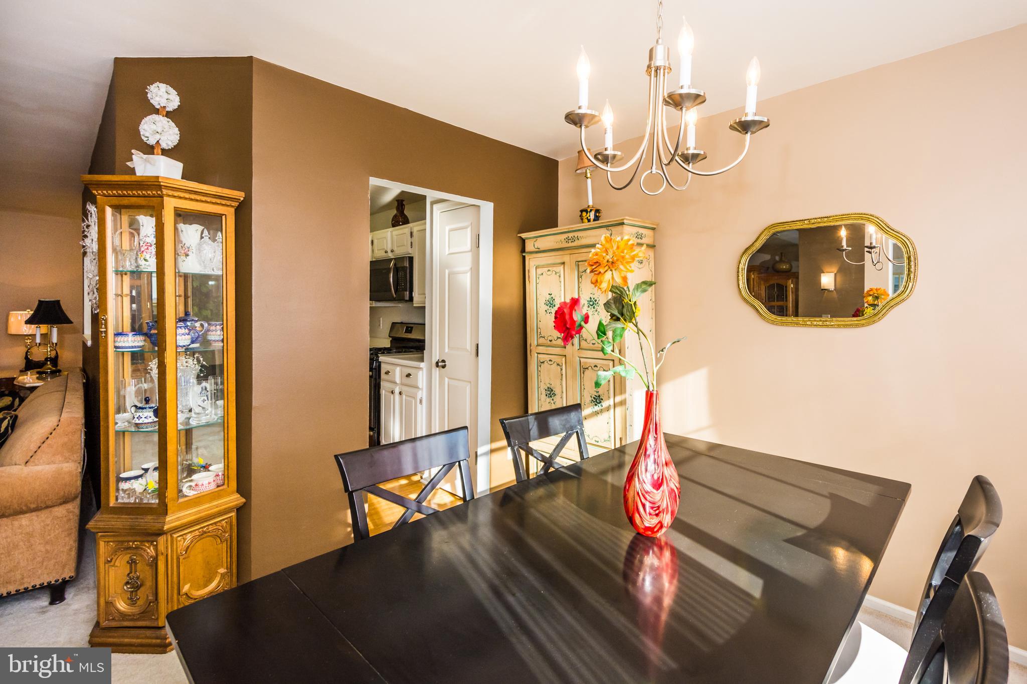 ENGLISH COUNTRY MANOR - Residential