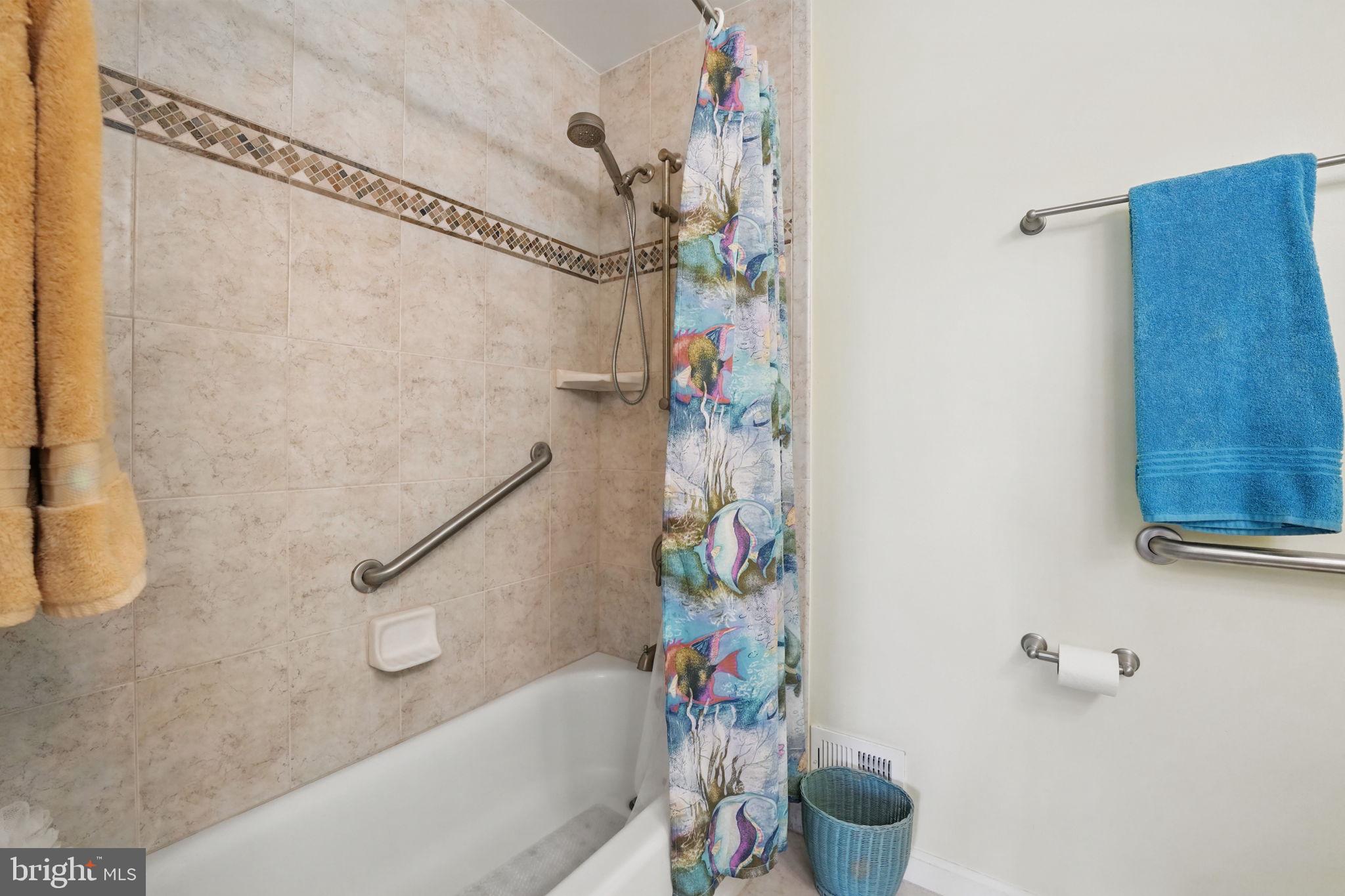 PARADISE - Residential