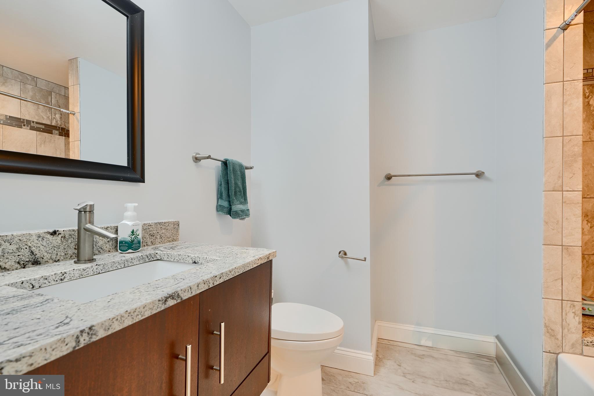 INNER HARBOR - Residential Lease
