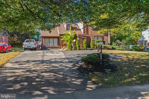 2606 SPRINGFIELD ROAD BROOMALL PA 19008