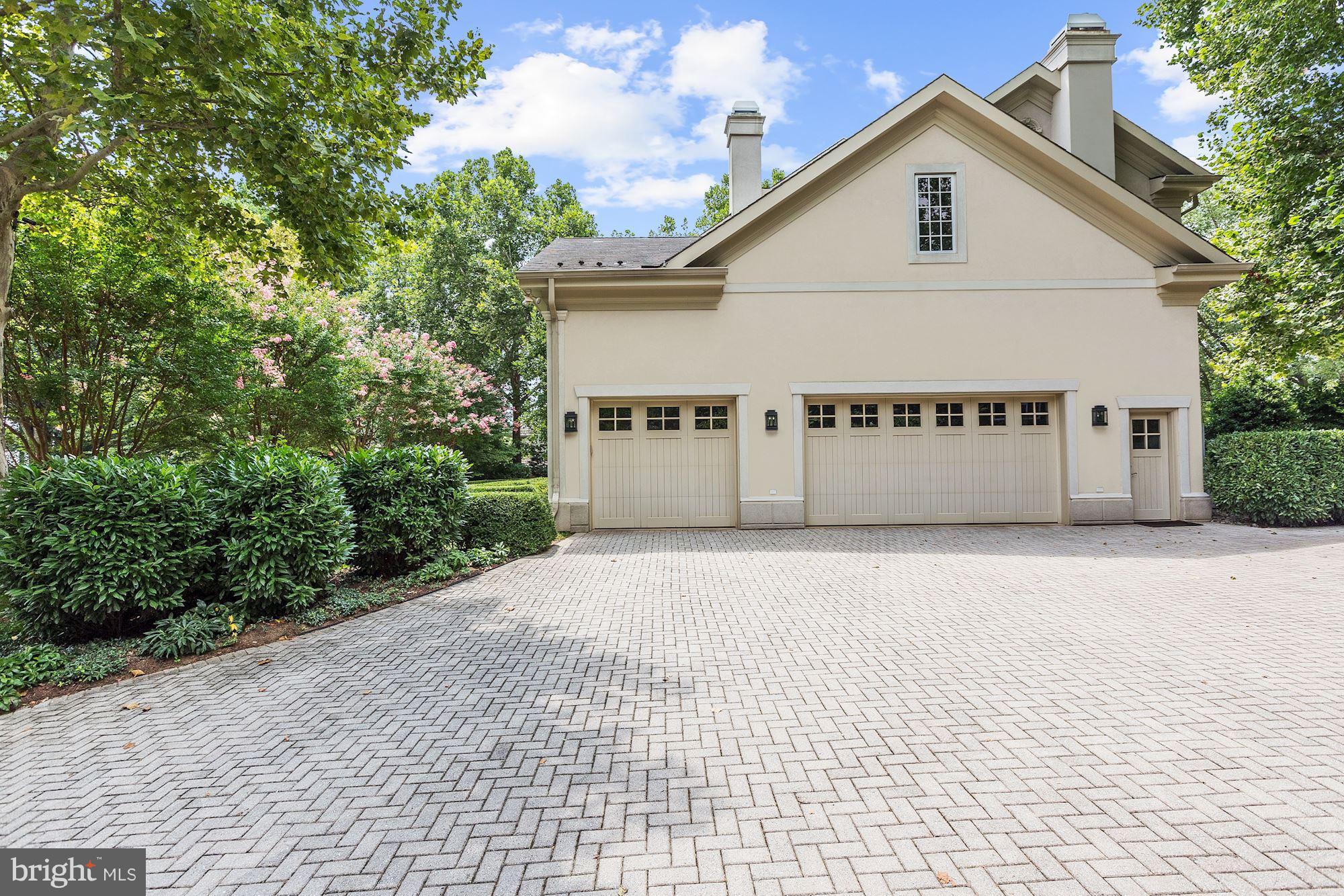 AVENEL - Residential