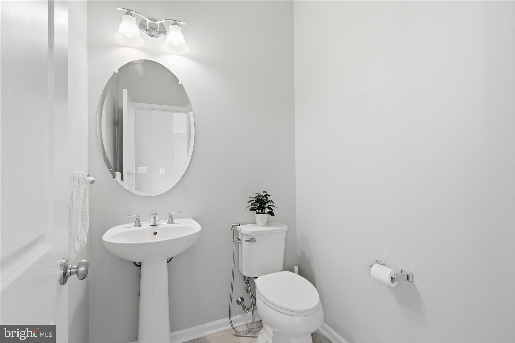 LOUDOUN VALLEY ESTATES 2 - Residential