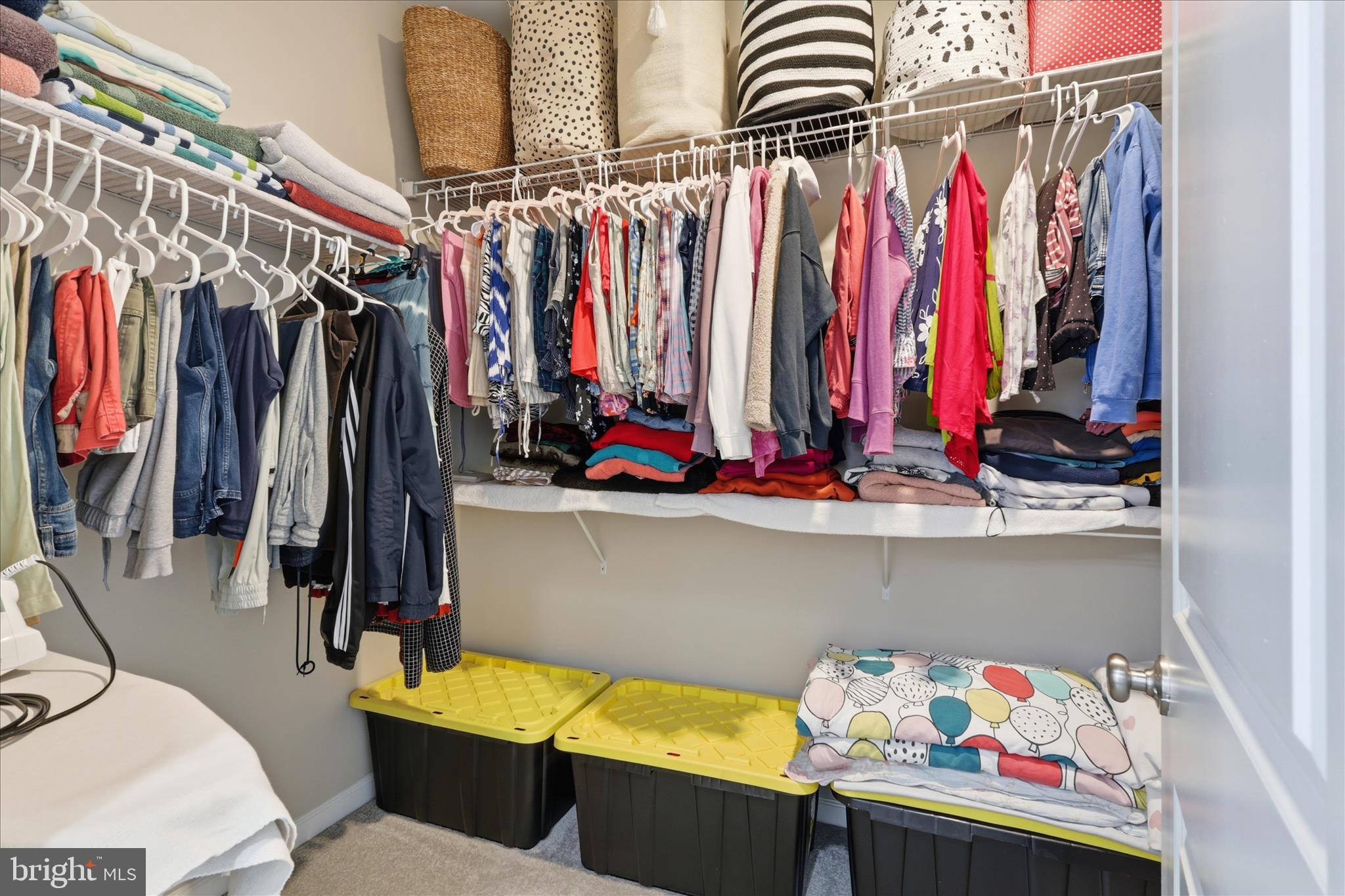 LOUDOUN VALLEY ESTATES 2 - Residential