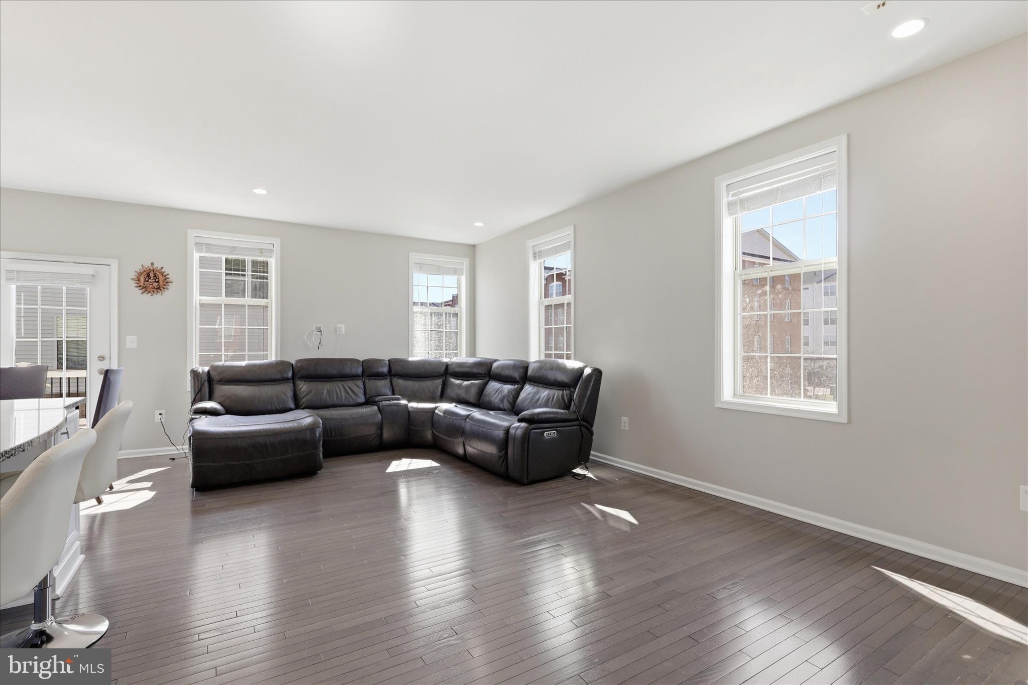 LOUDOUN VALLEY ESTATES 2 - Residential