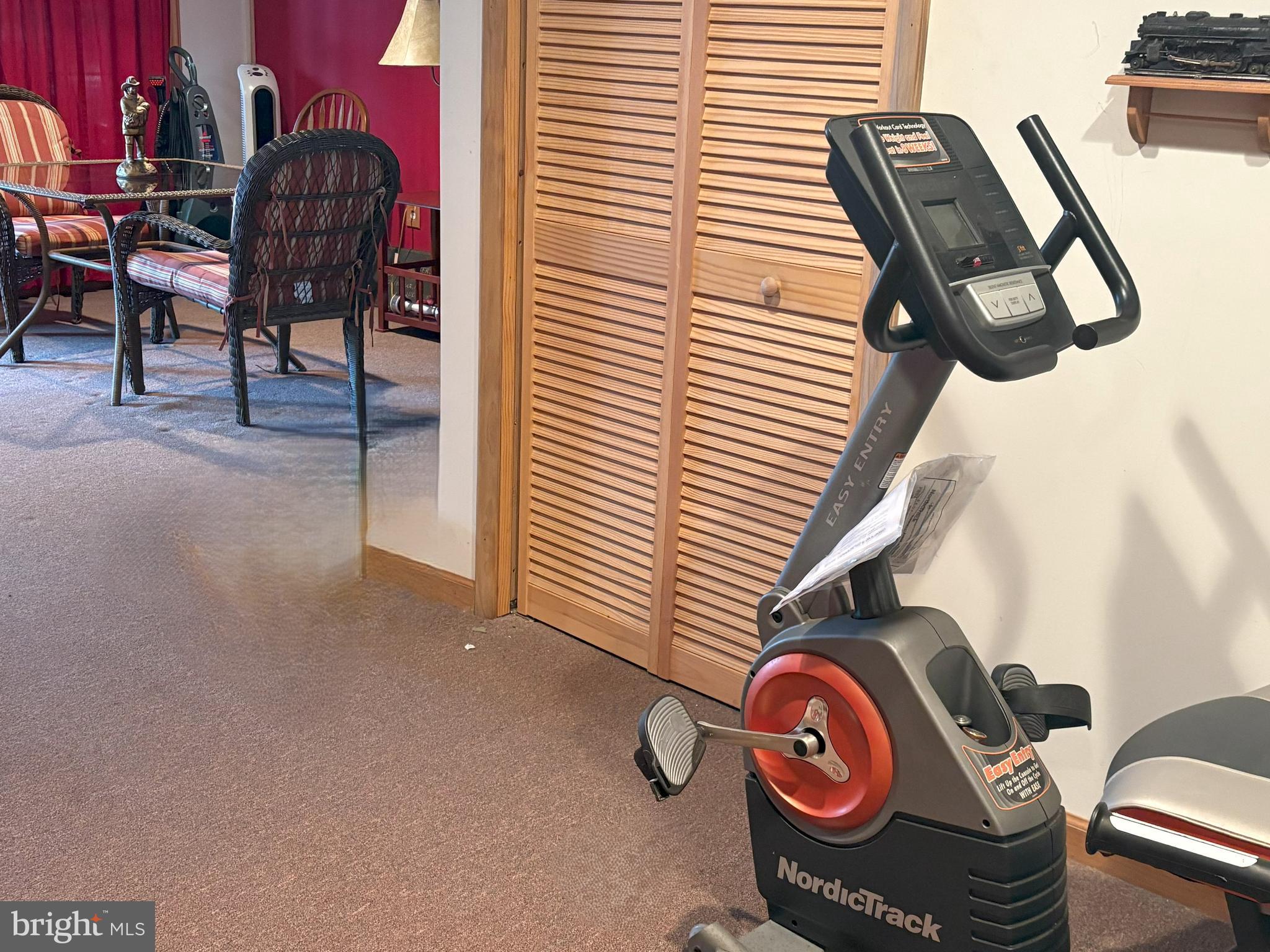 WALLENPAUPACK LAKE ESTATES - Residential