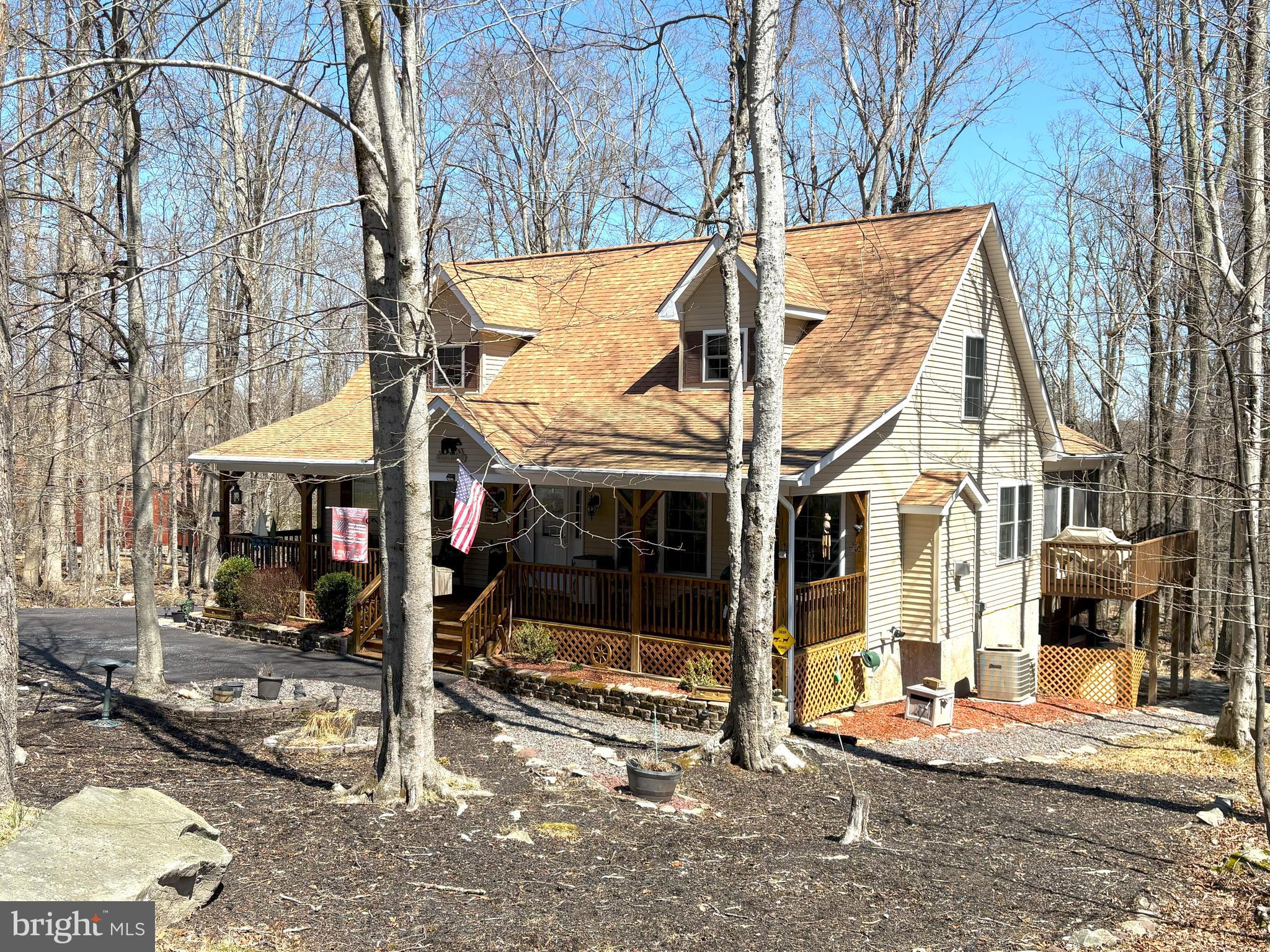 WALLENPAUPACK LAKE ESTATES - Residential