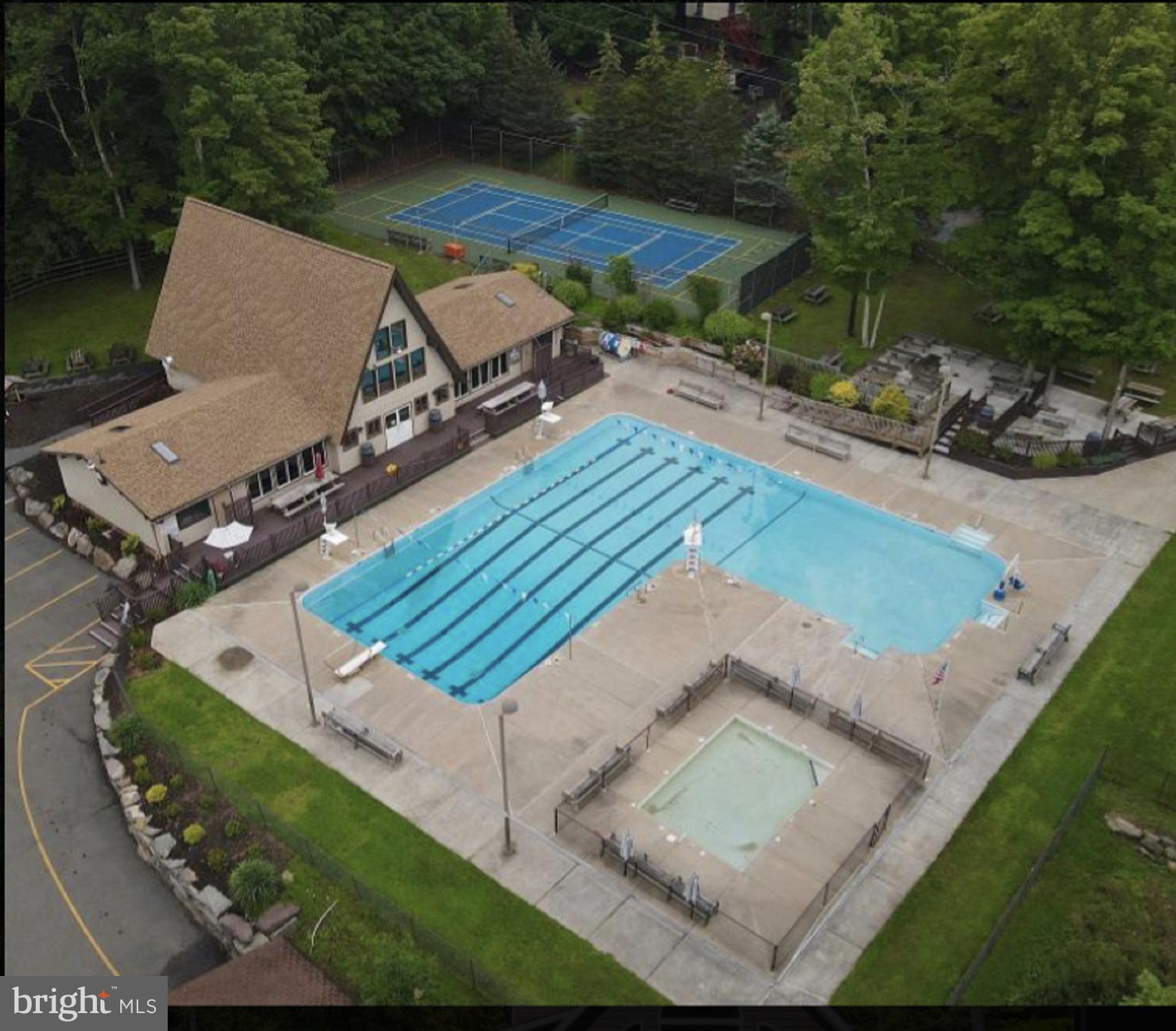 WALLENPAUPACK LAKE ESTATES - Residential