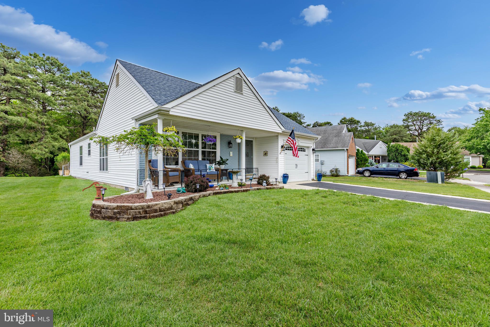 1 SOPHIA COURT