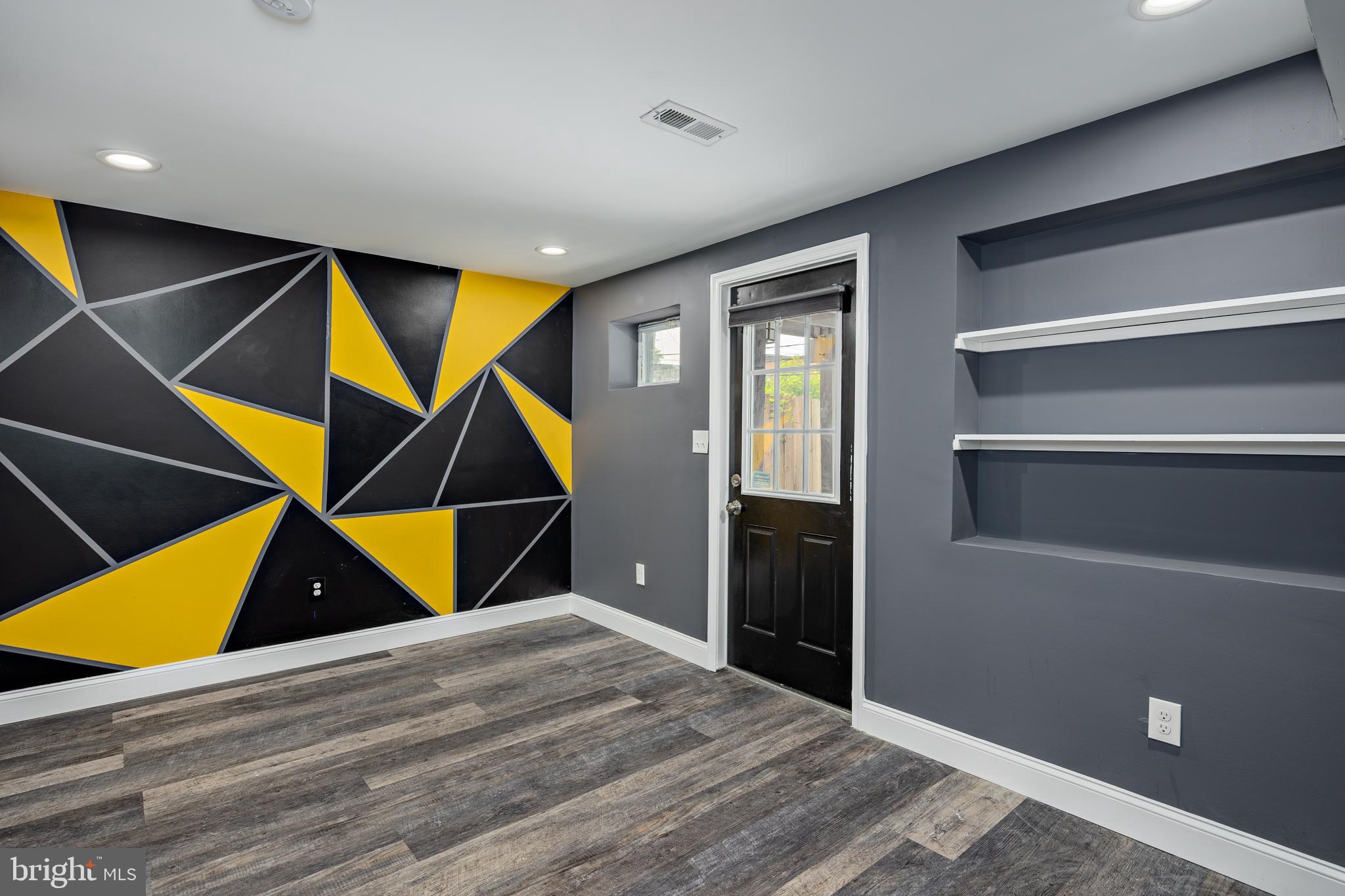 BELAIR-EDISON - Residential