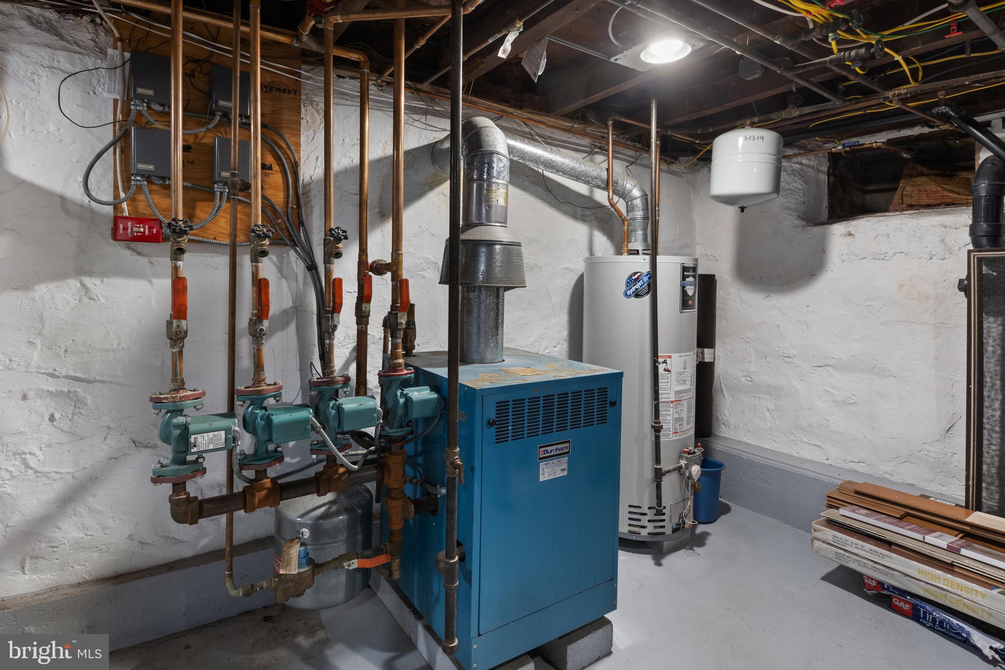 ELMWOOD - Residential