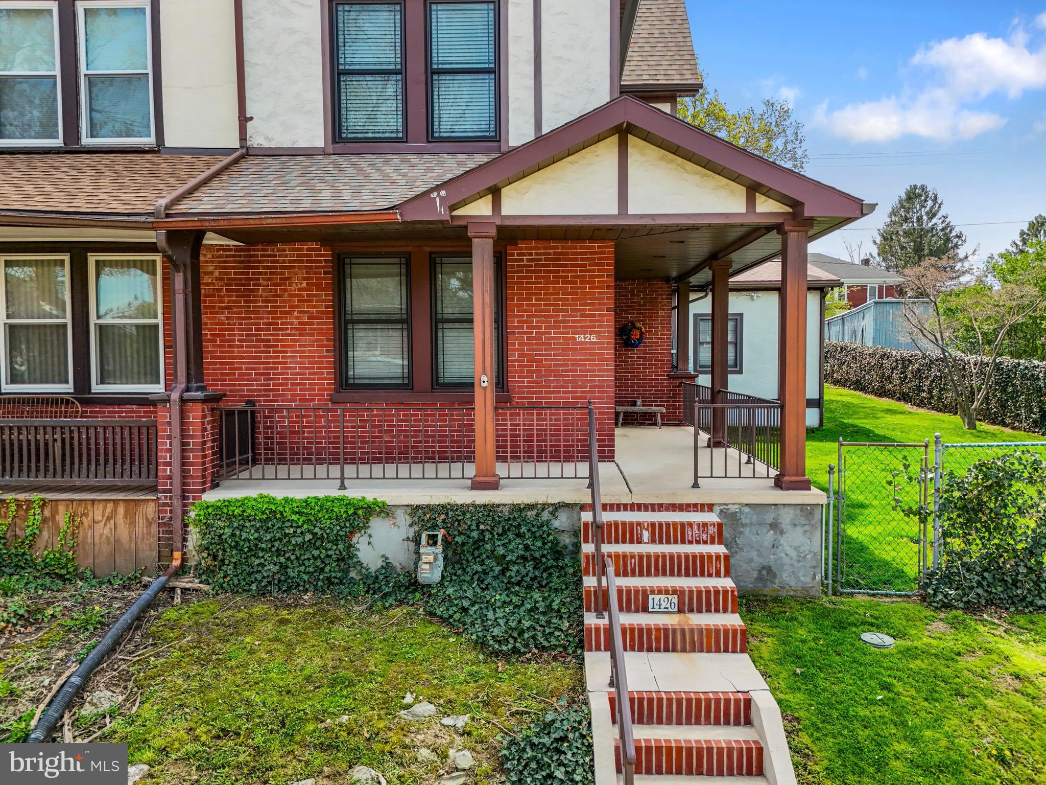 ELMWOOD - Residential