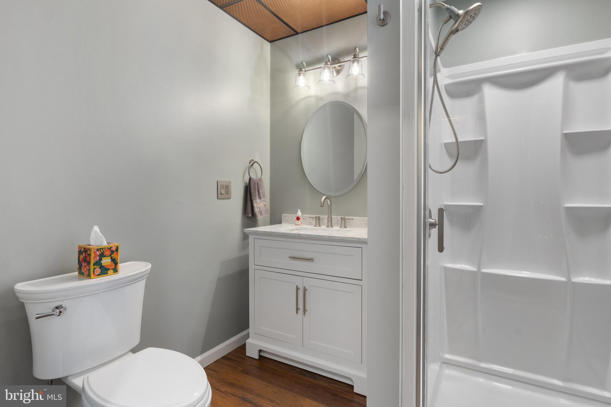 ELMWOOD - Residential