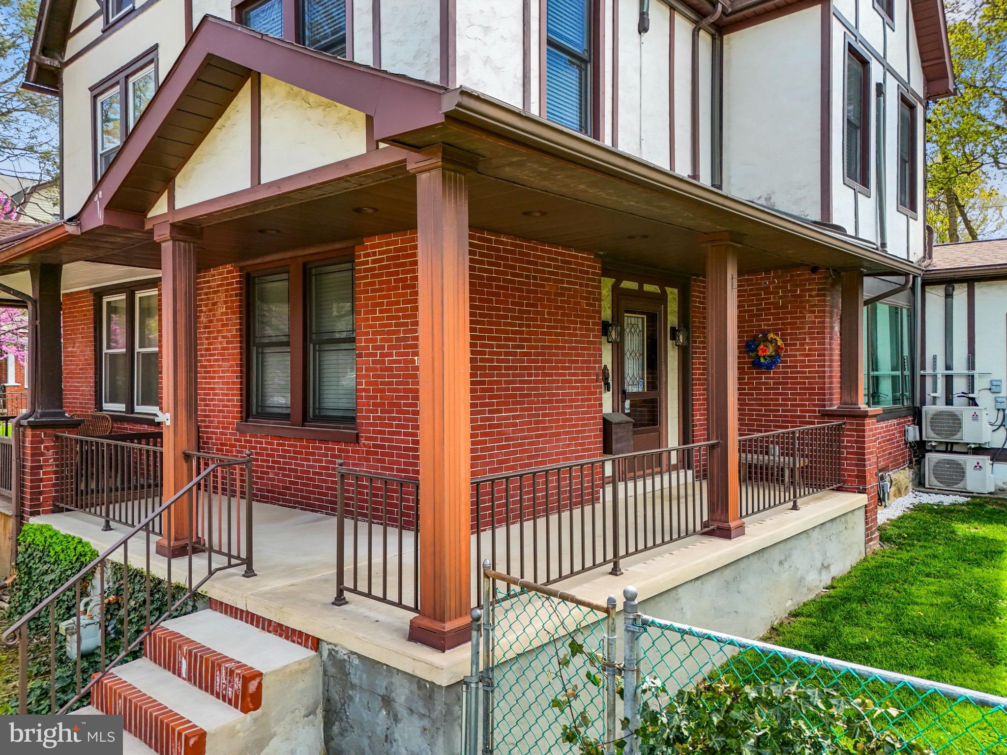 ELMWOOD - Residential