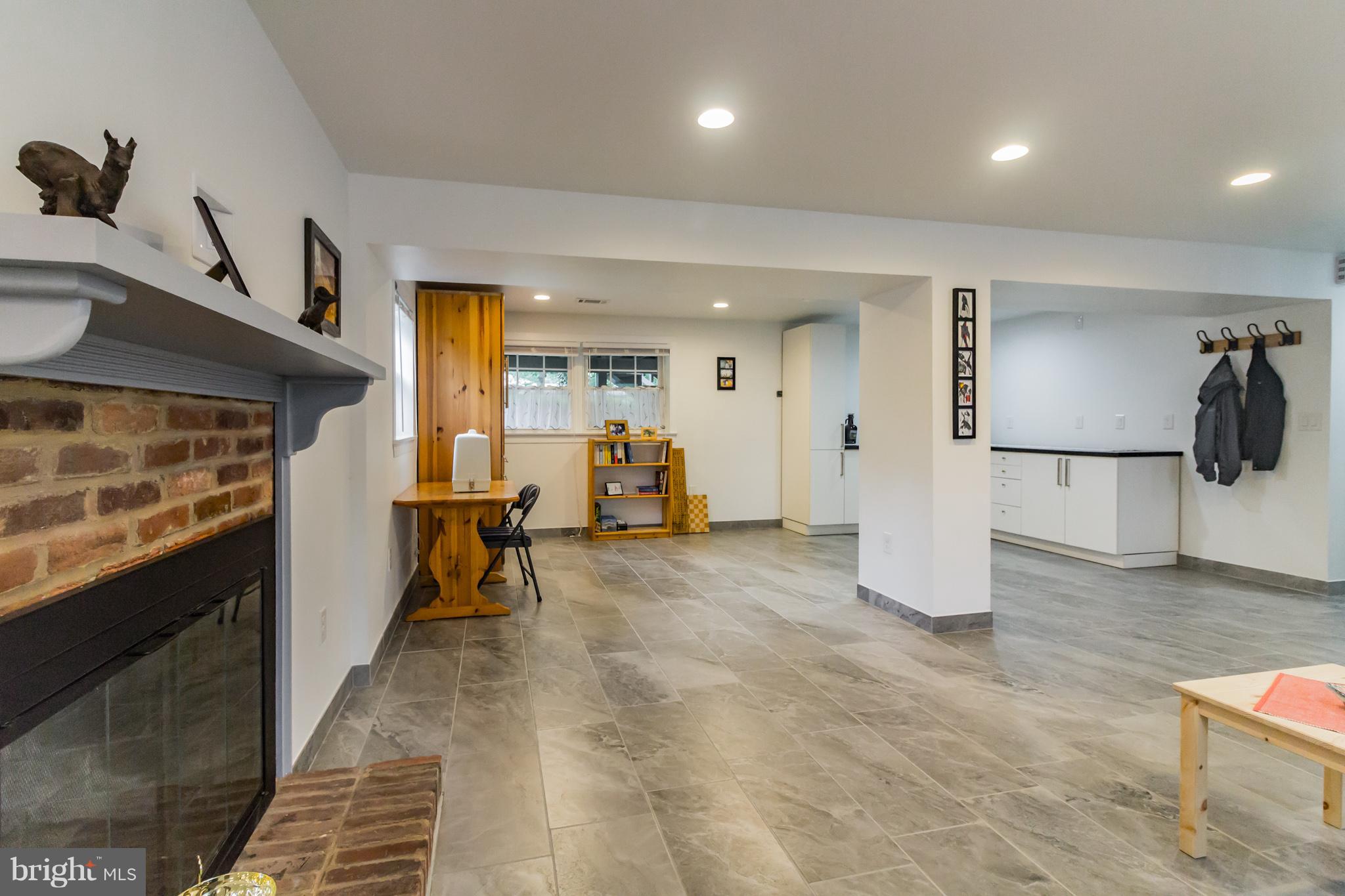 FAIRFIELD - Residential