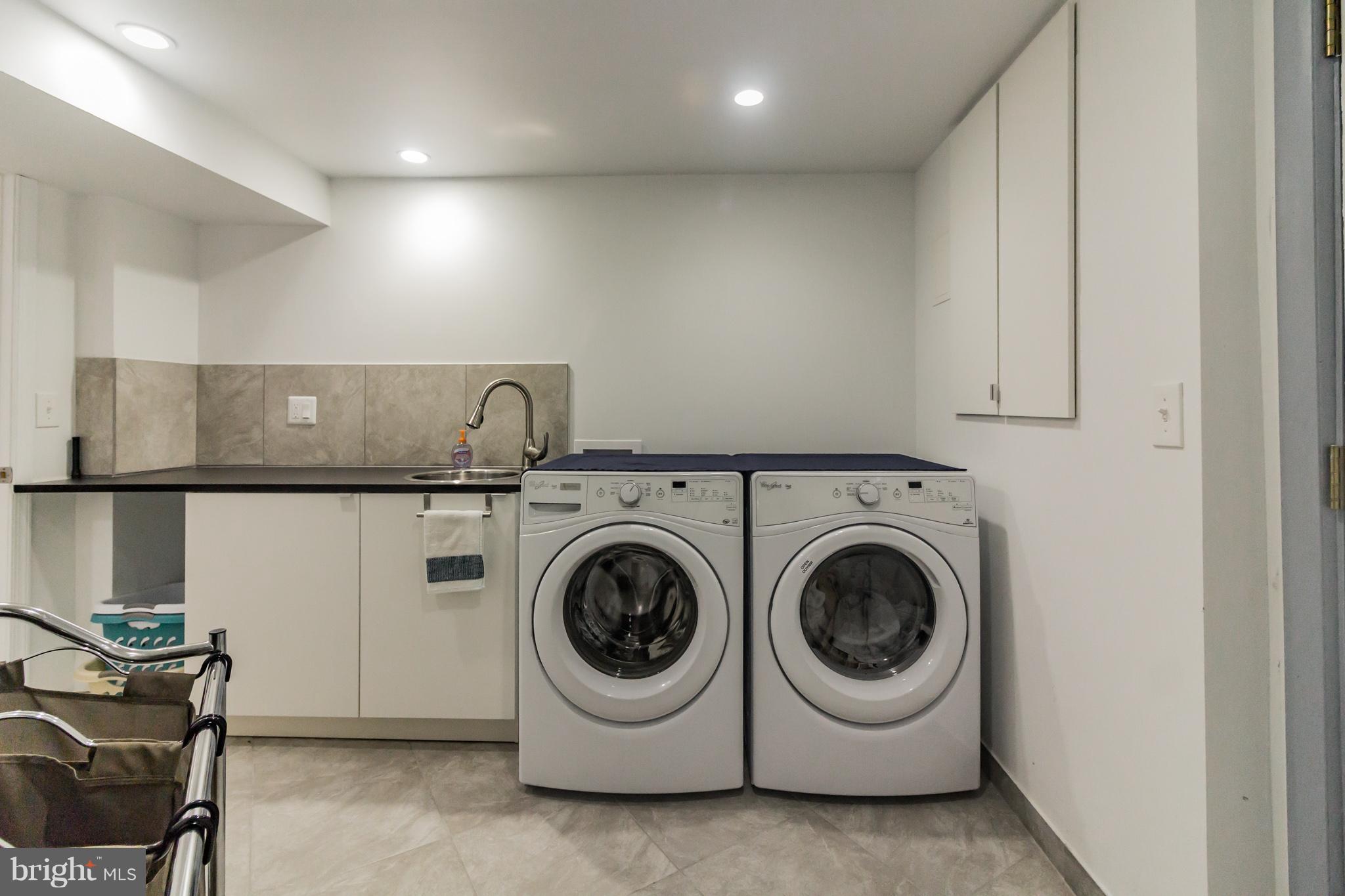 FAIRFIELD - Residential