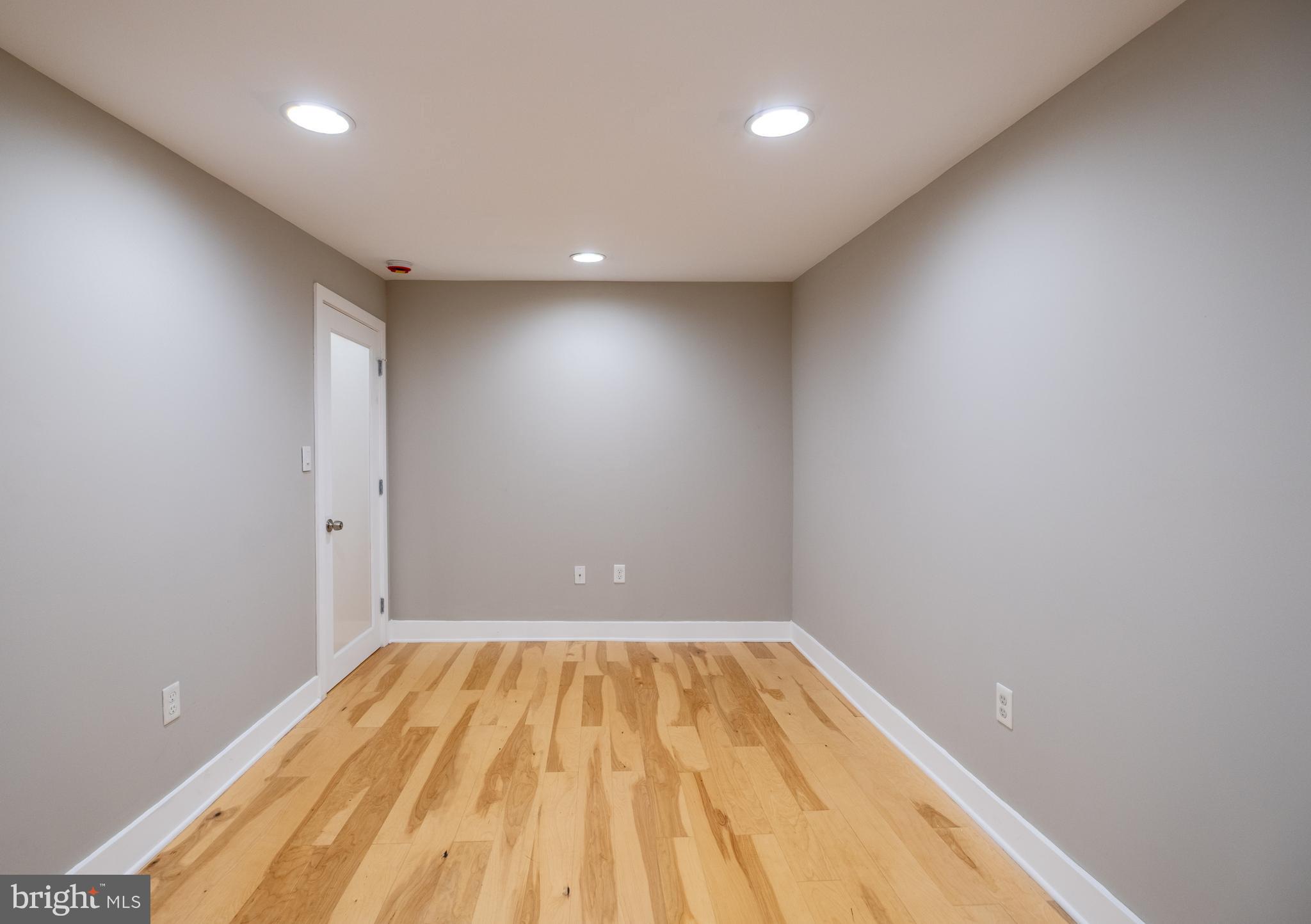 GRADUATE HOSPITAL - Residential Lease